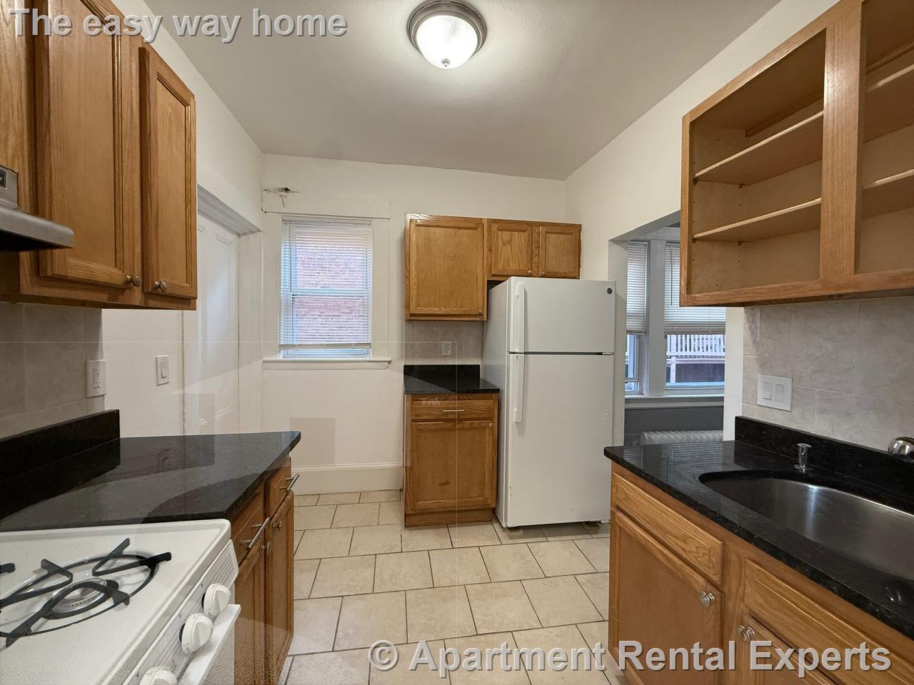 2 Ellsworth Ave, Mid Cambridge