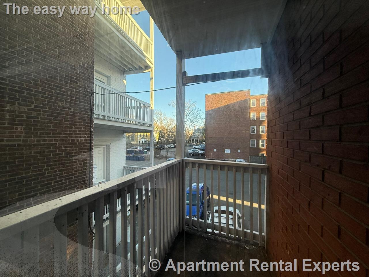 2 Ellsworth Ave, Mid Cambridge