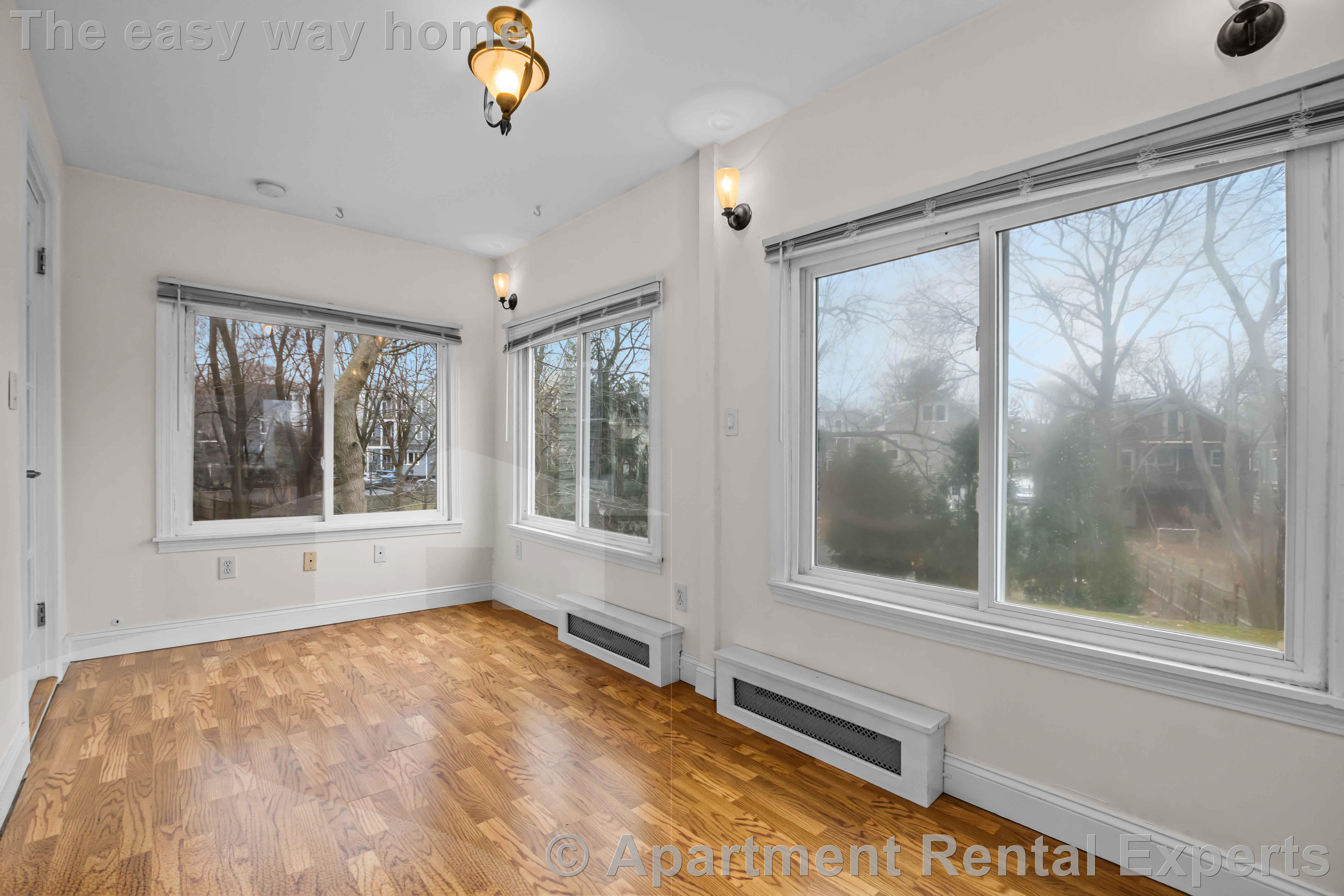 39 Chilton St, Huron Village