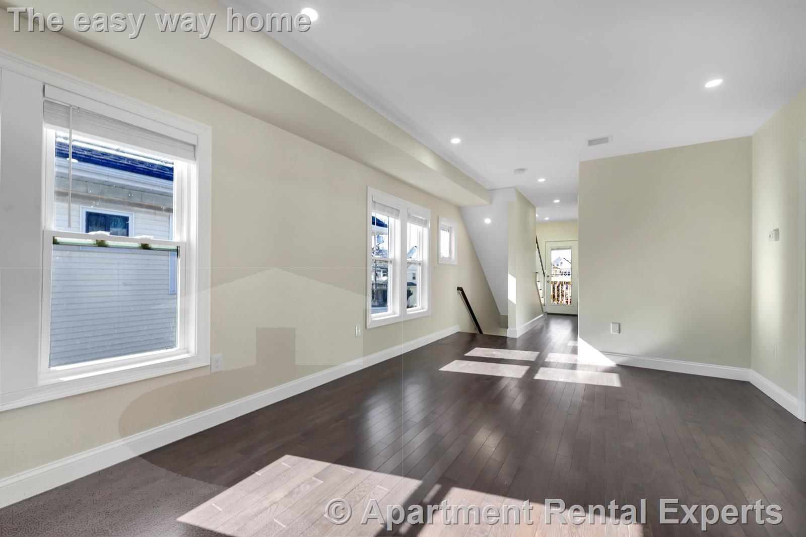 43 Wright Ave, Tufts University