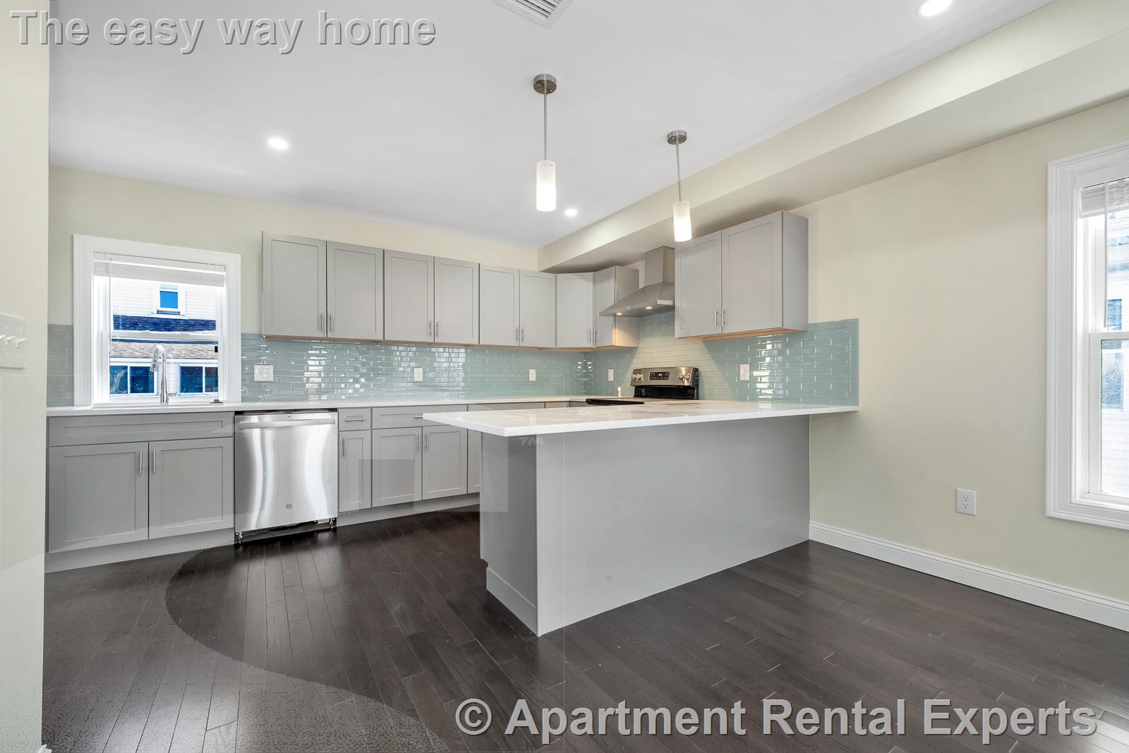 43 Wright Ave, Tufts University