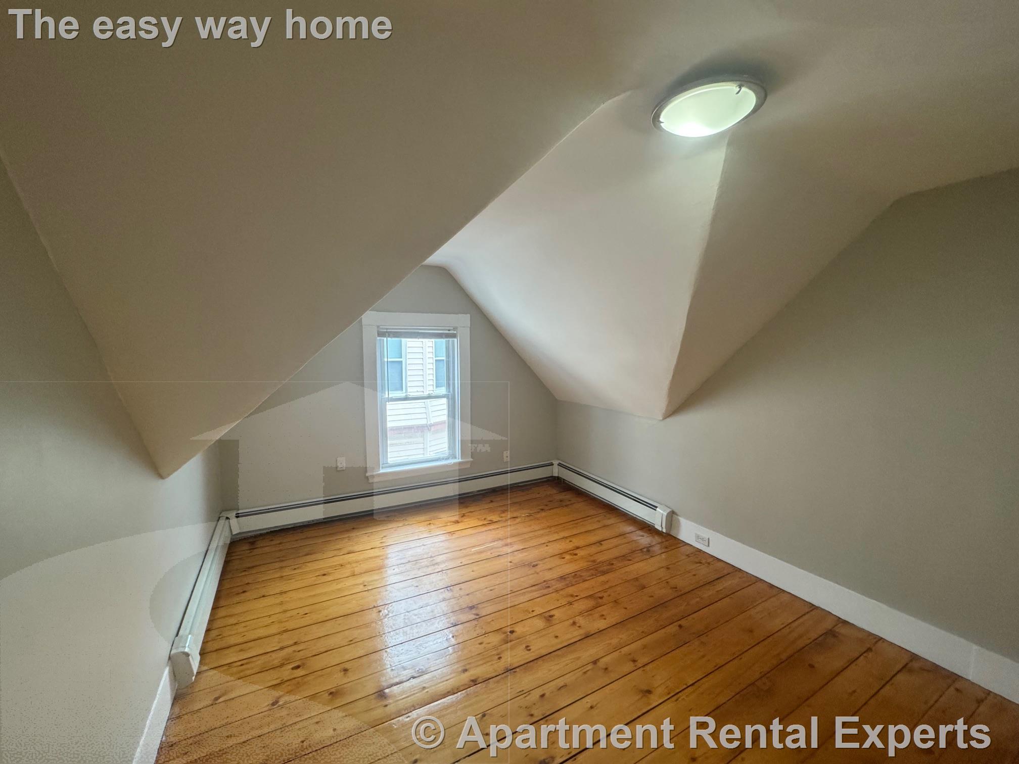 28 Francesca Ave, Davis Square