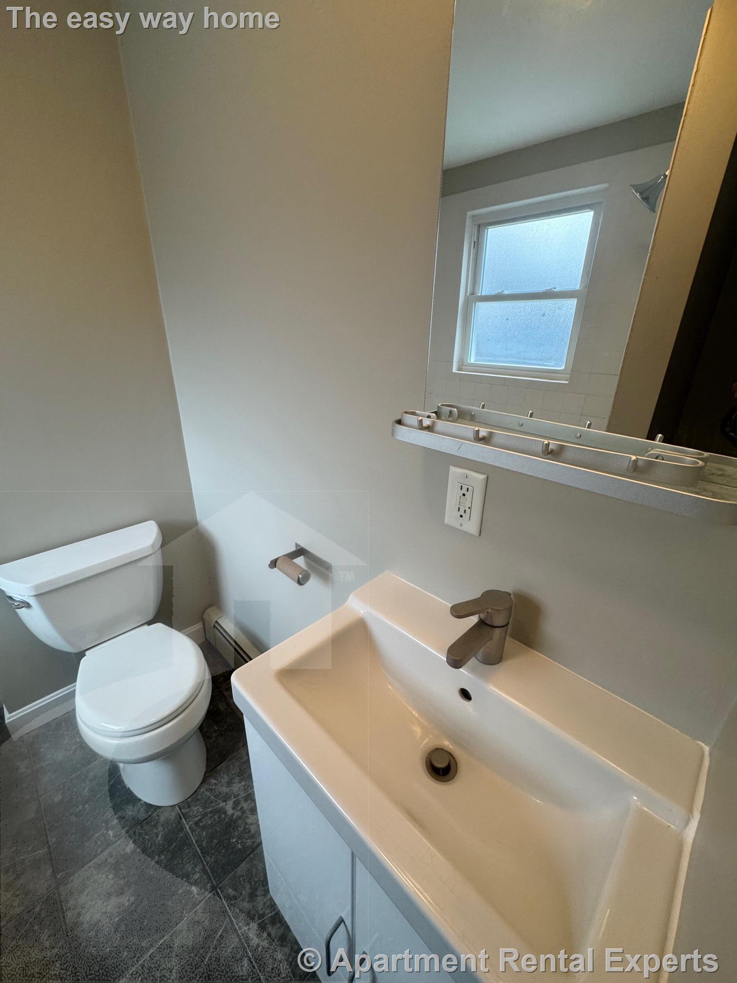 28 Francesca Ave, Davis Square