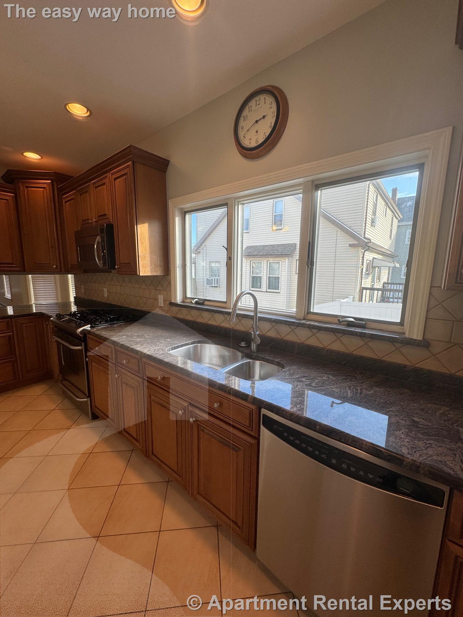 46 Evans St, Medford Square