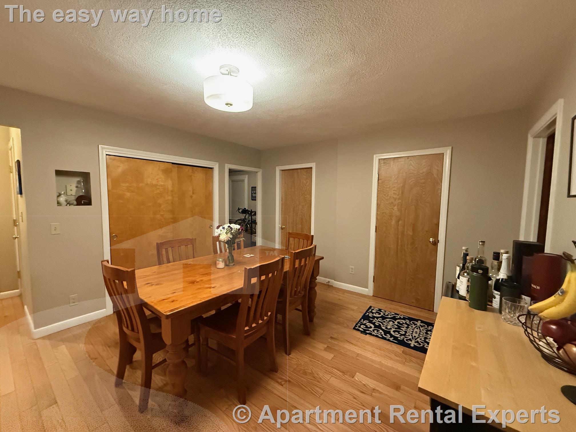 8 Meacham Rd, Davis Square