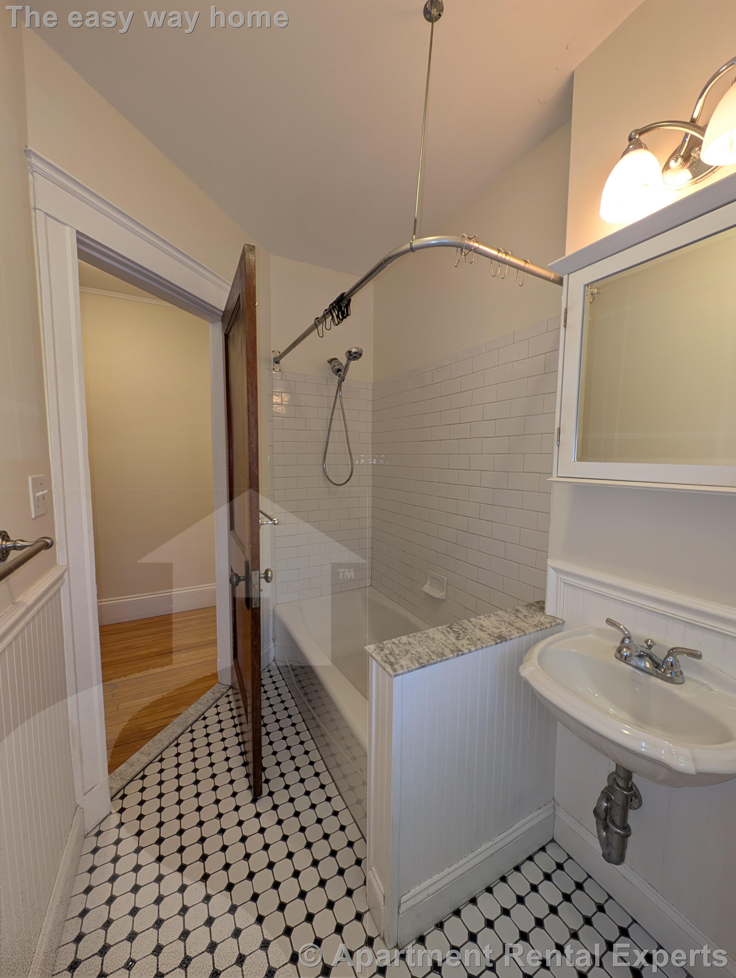 11 Story St, Harvard Square