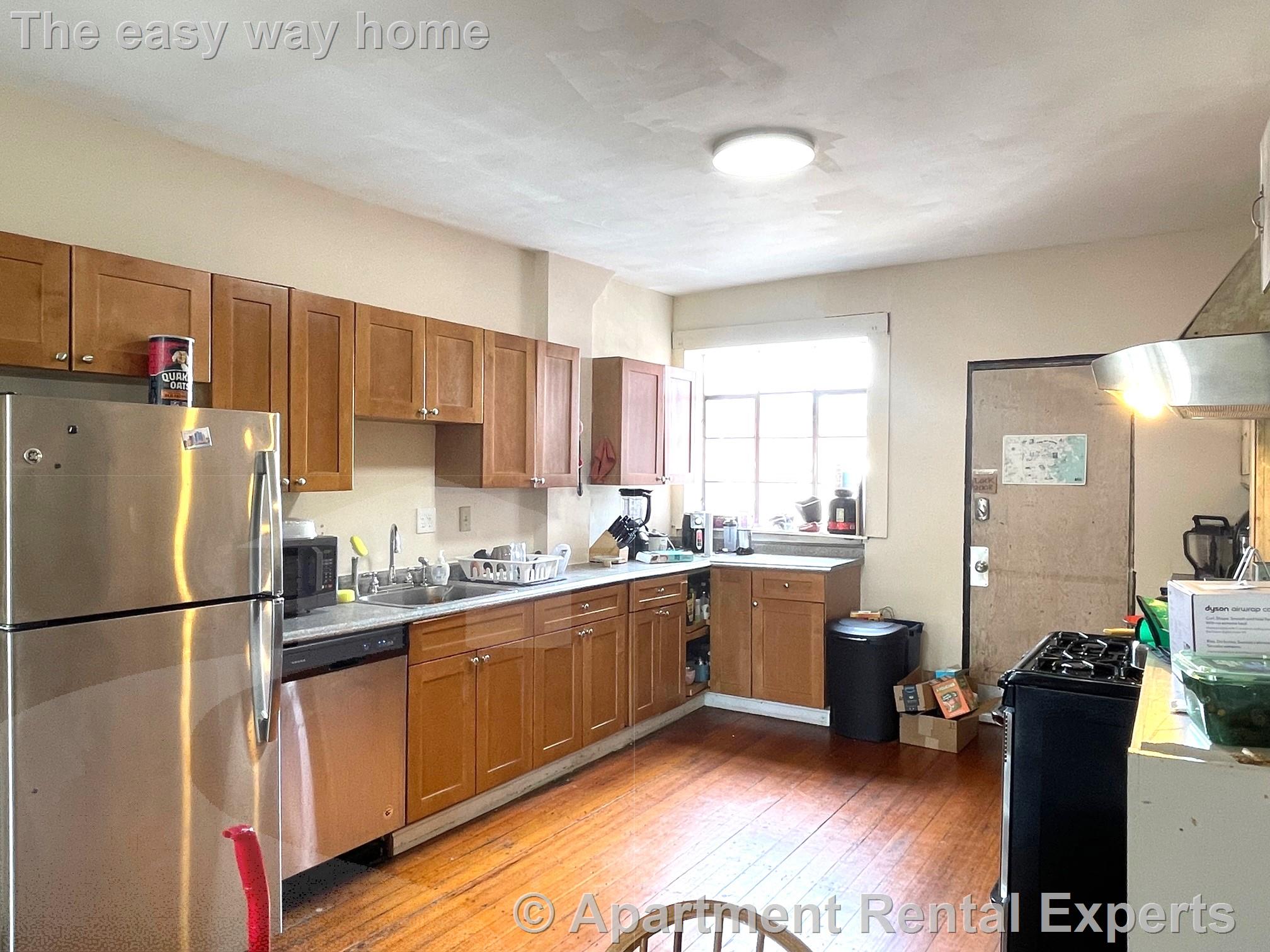 313 Cambridge St, East Cambridge