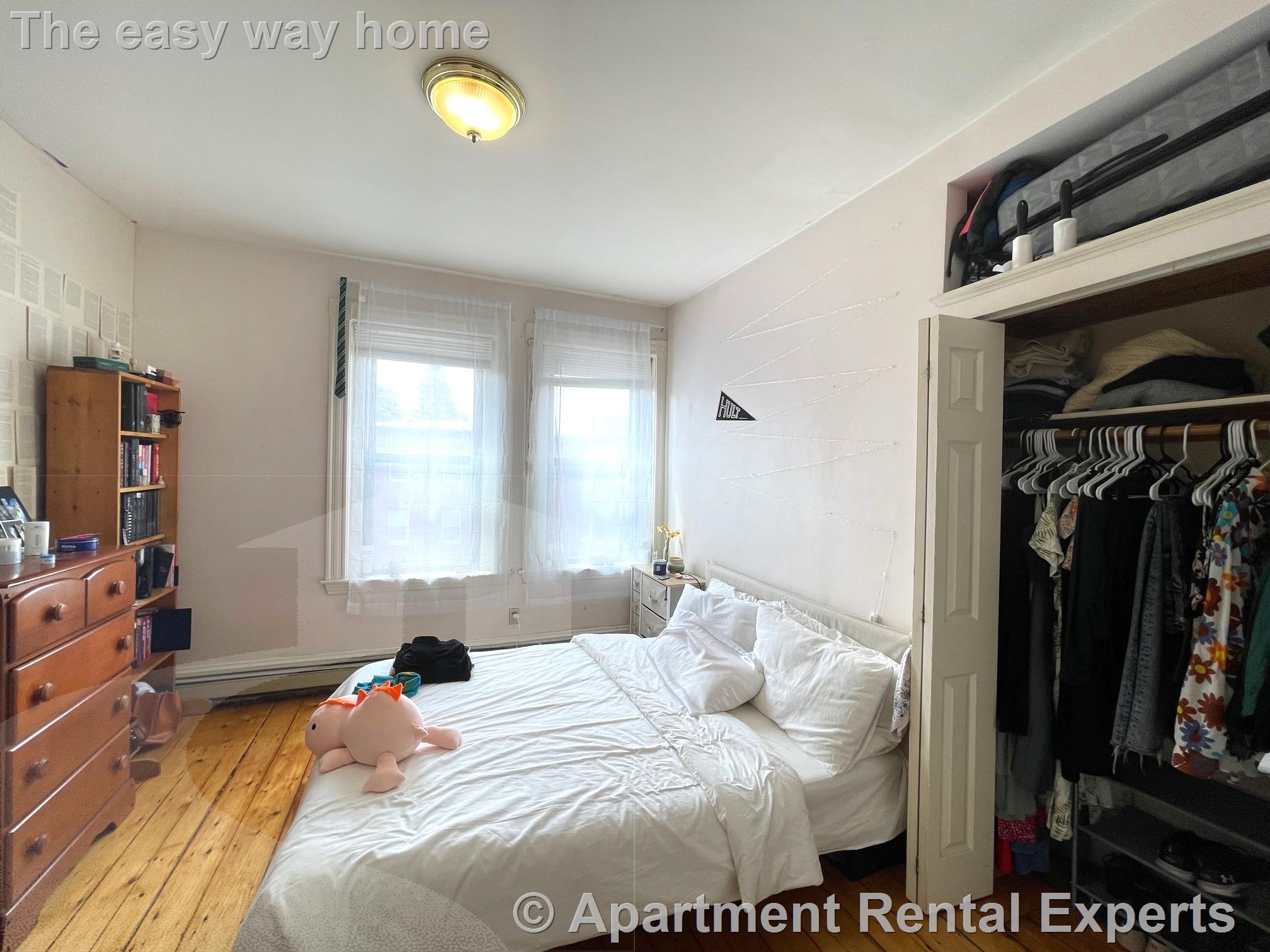 313 Cambridge St, East Cambridge