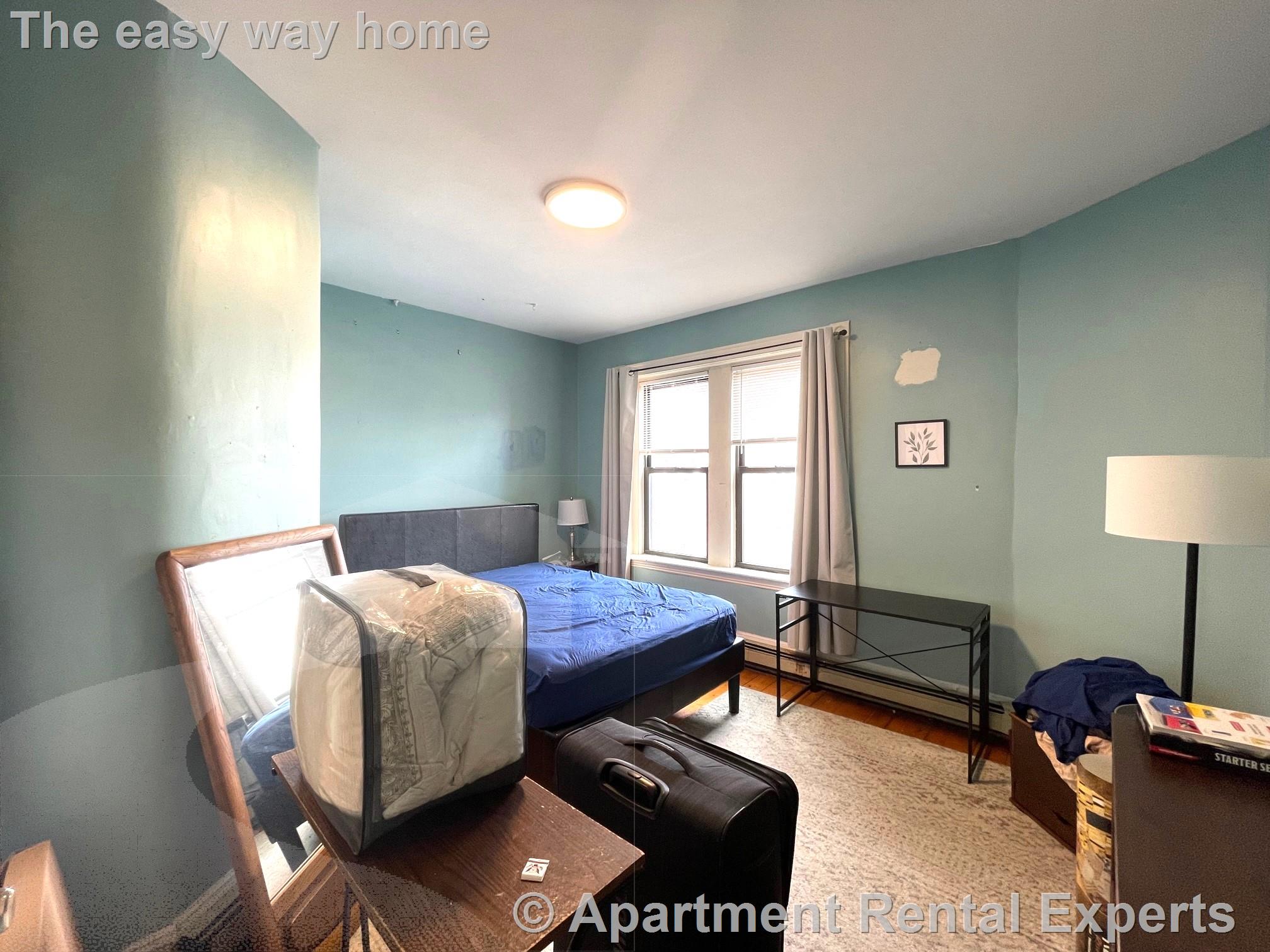 313 Cambridge St, East Cambridge