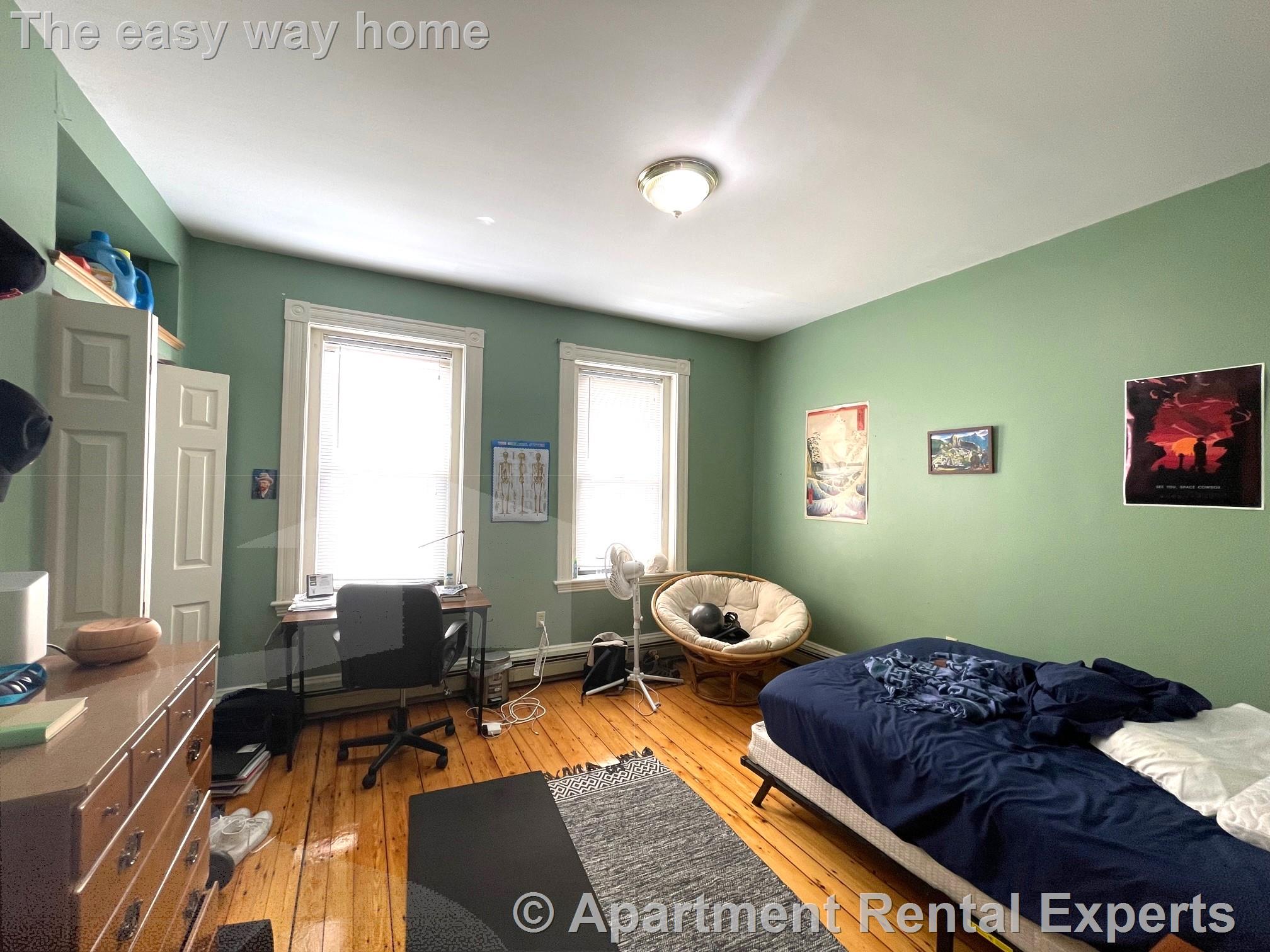 313 Cambridge St, East Cambridge