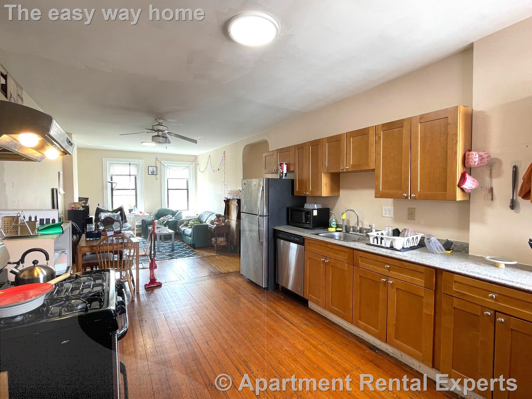 313 Cambridge St, East Cambridge