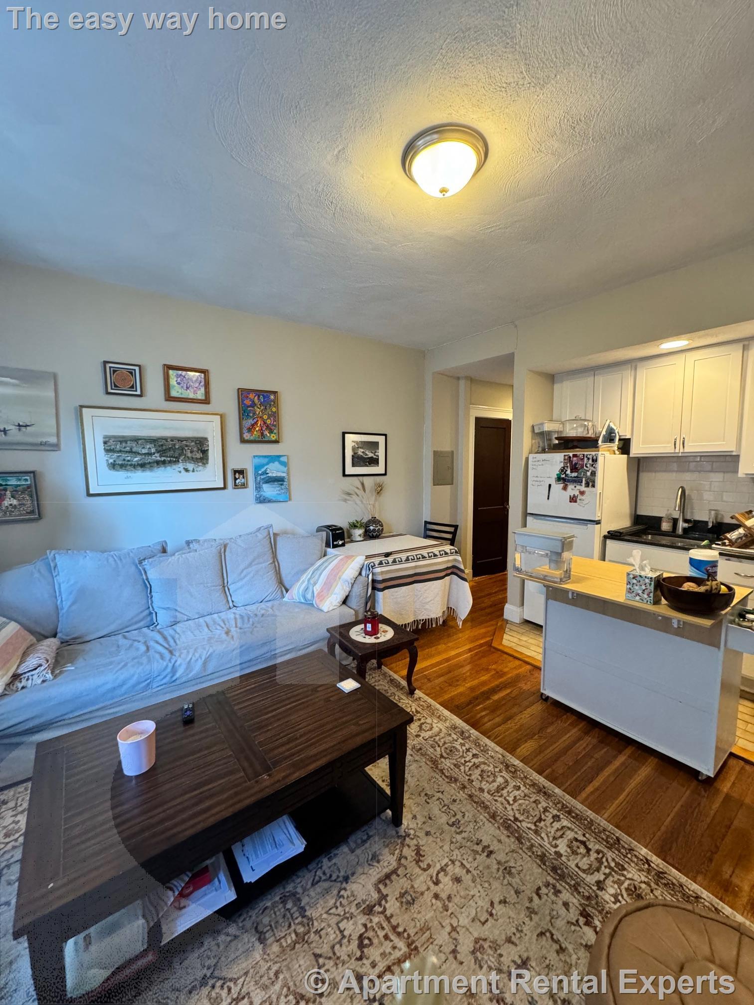 12 Wendell St, Harvard Square