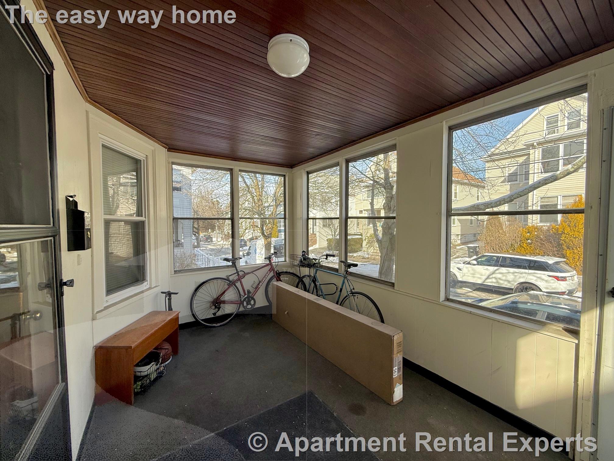 48 Sterling St, Teele Square