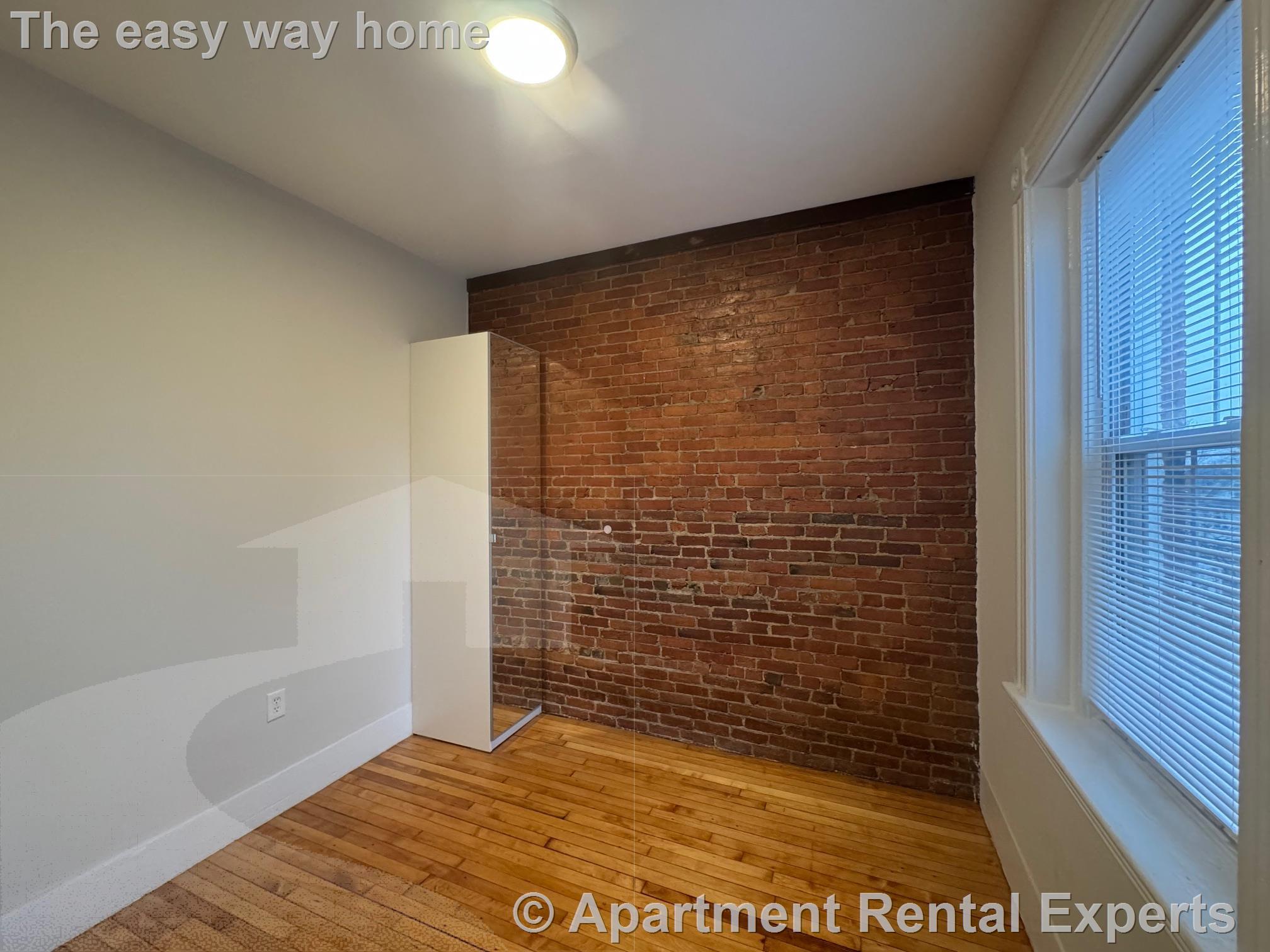 41 Laurel St, Spring Hill