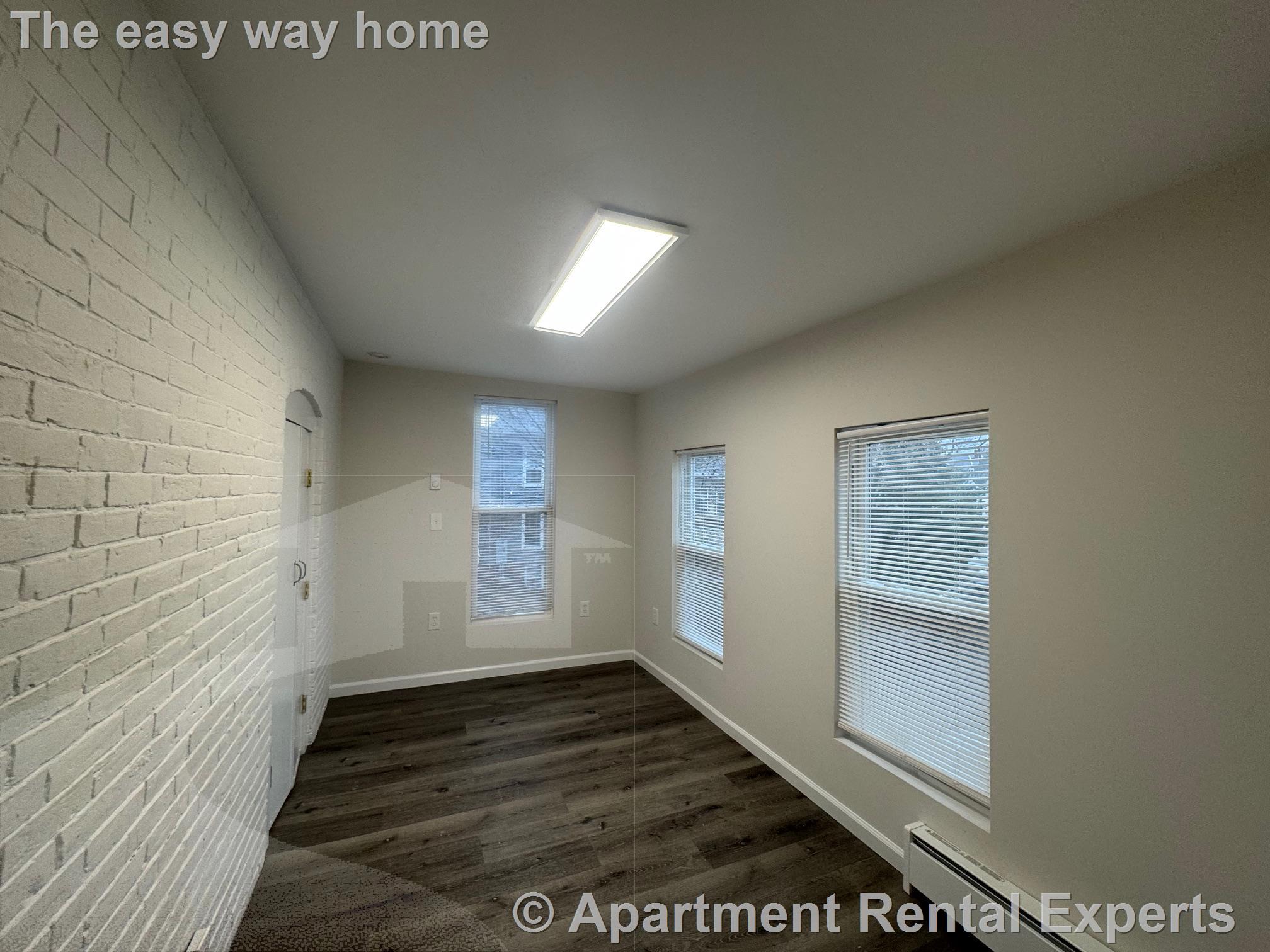 41 Laurel St, Spring Hill