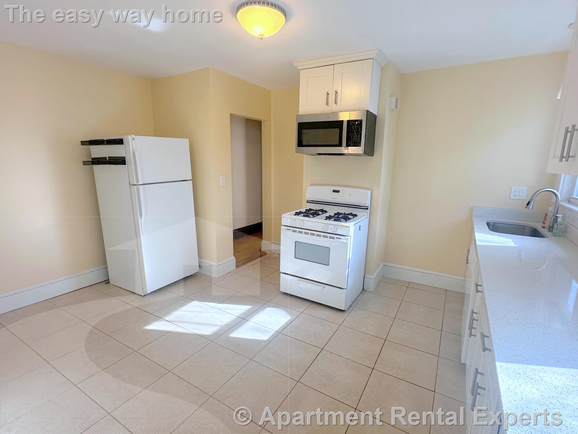 138L Main St, Watertown Center