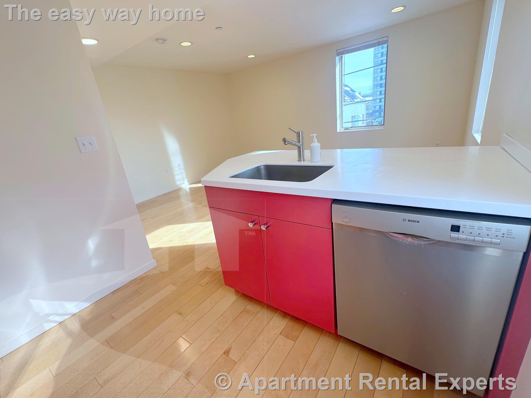 29 Warren St, East Cambridge