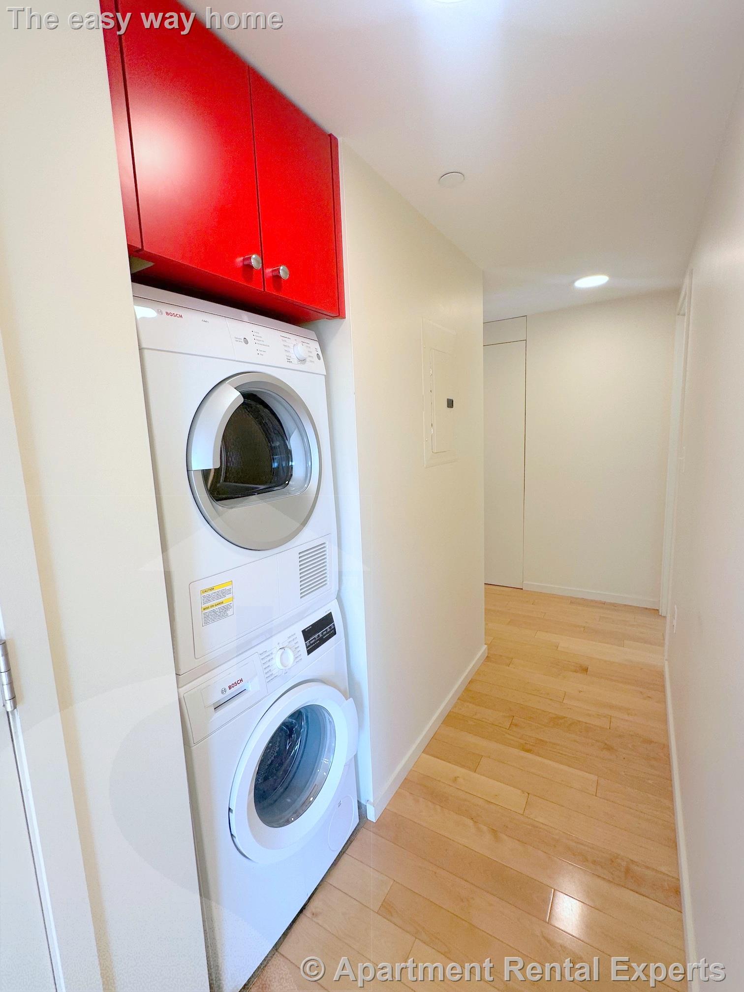 29 Warren St, East Cambridge