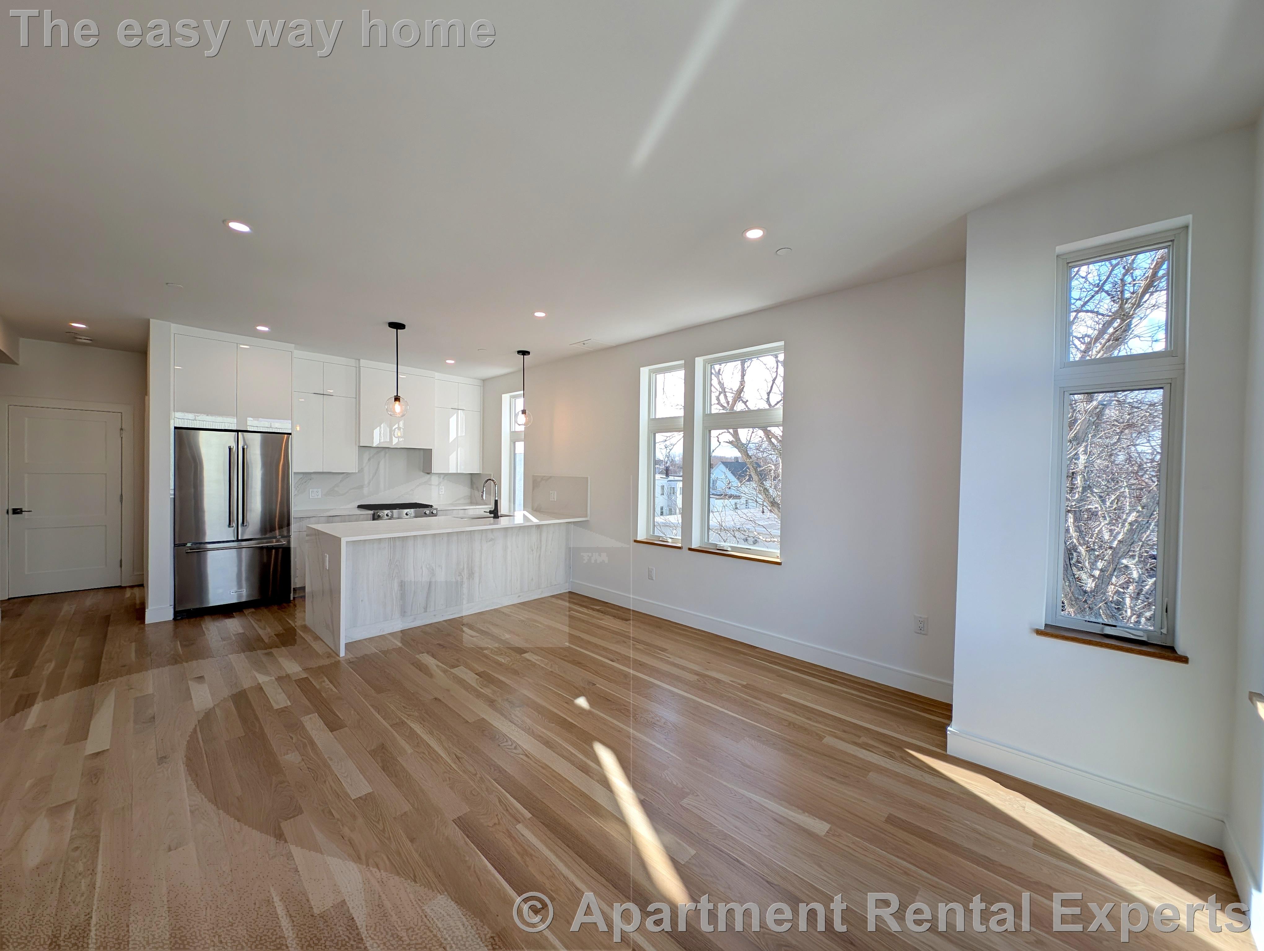 28 South St, Inman Square