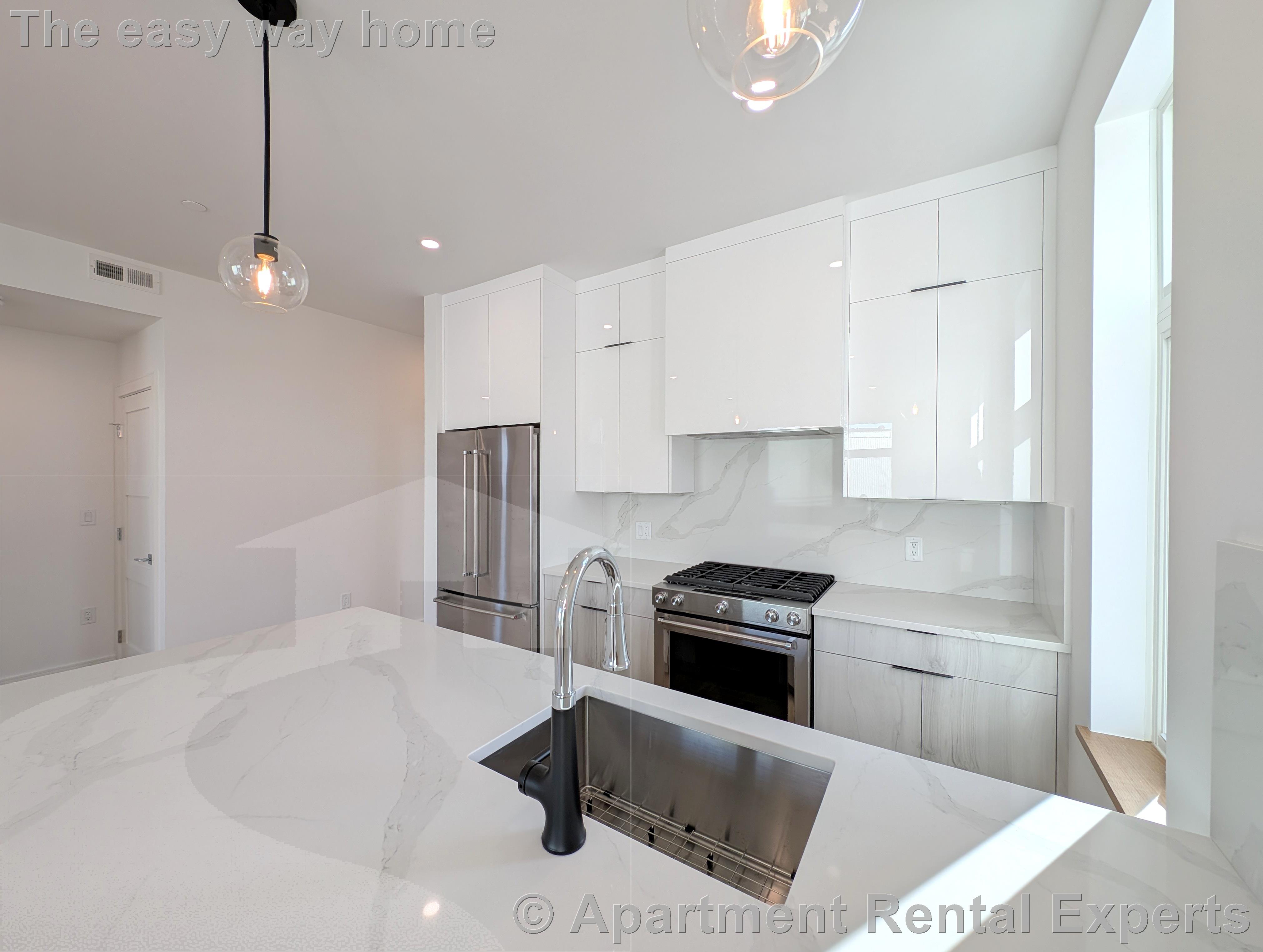 28 South St, Inman Square