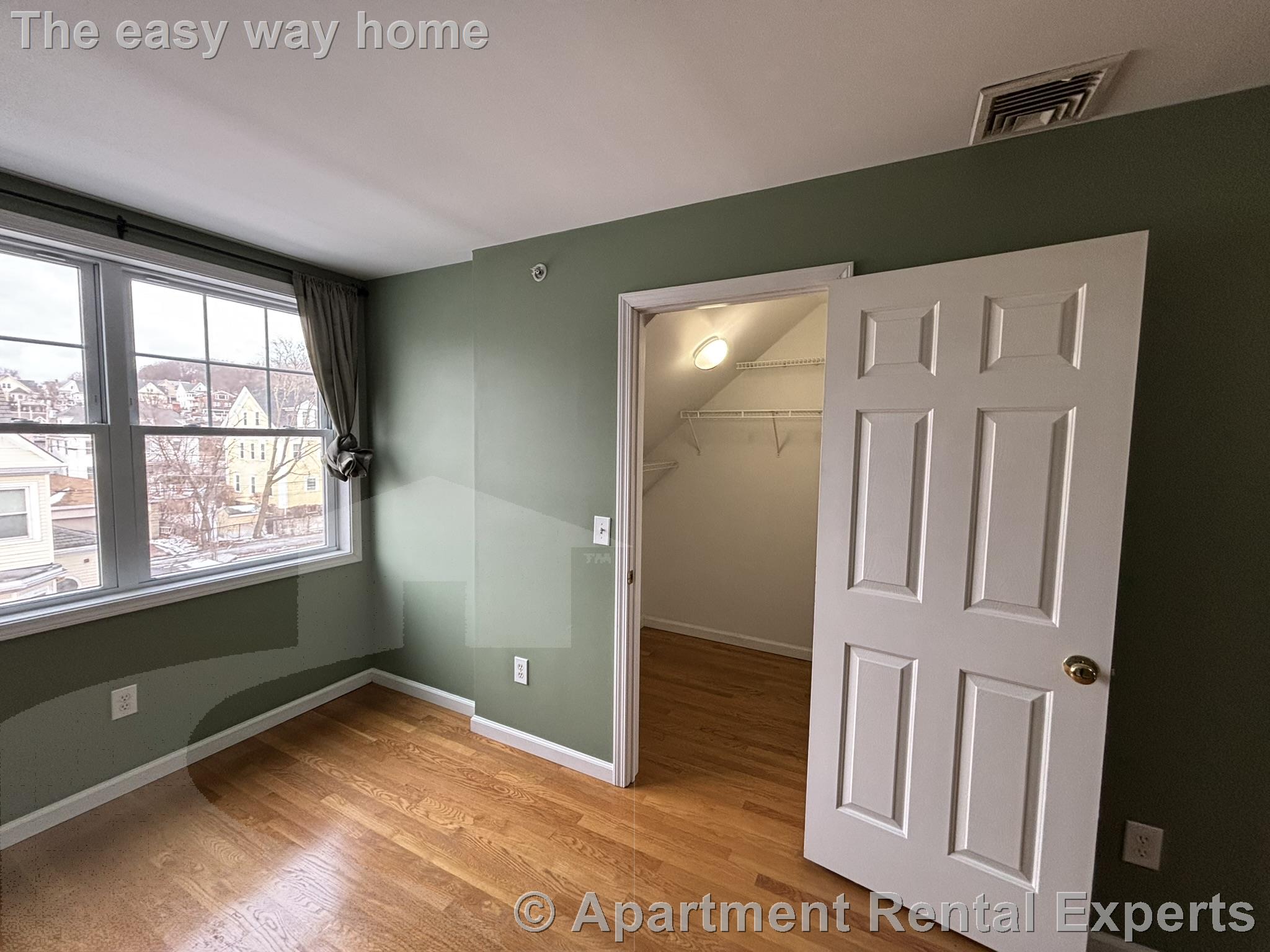 5 Main St Park, Malden Center