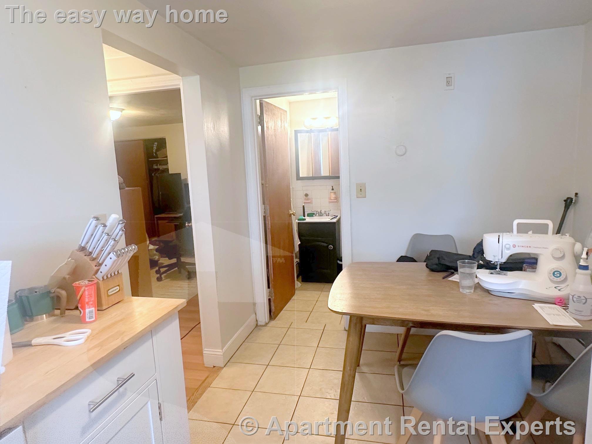 128 Pine St, Central Square