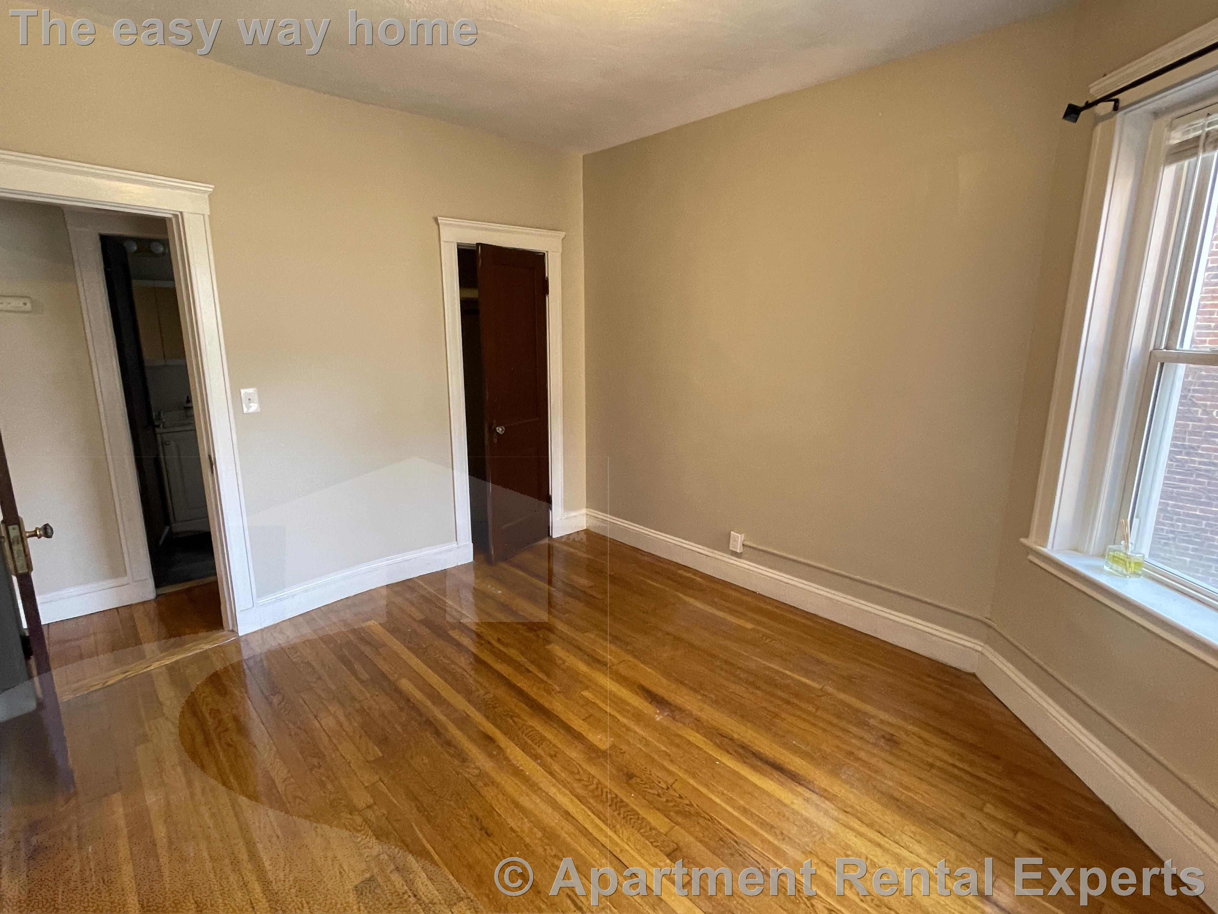 12 Wendell St, Harvard Square