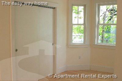 37 Chester St, Davis Square