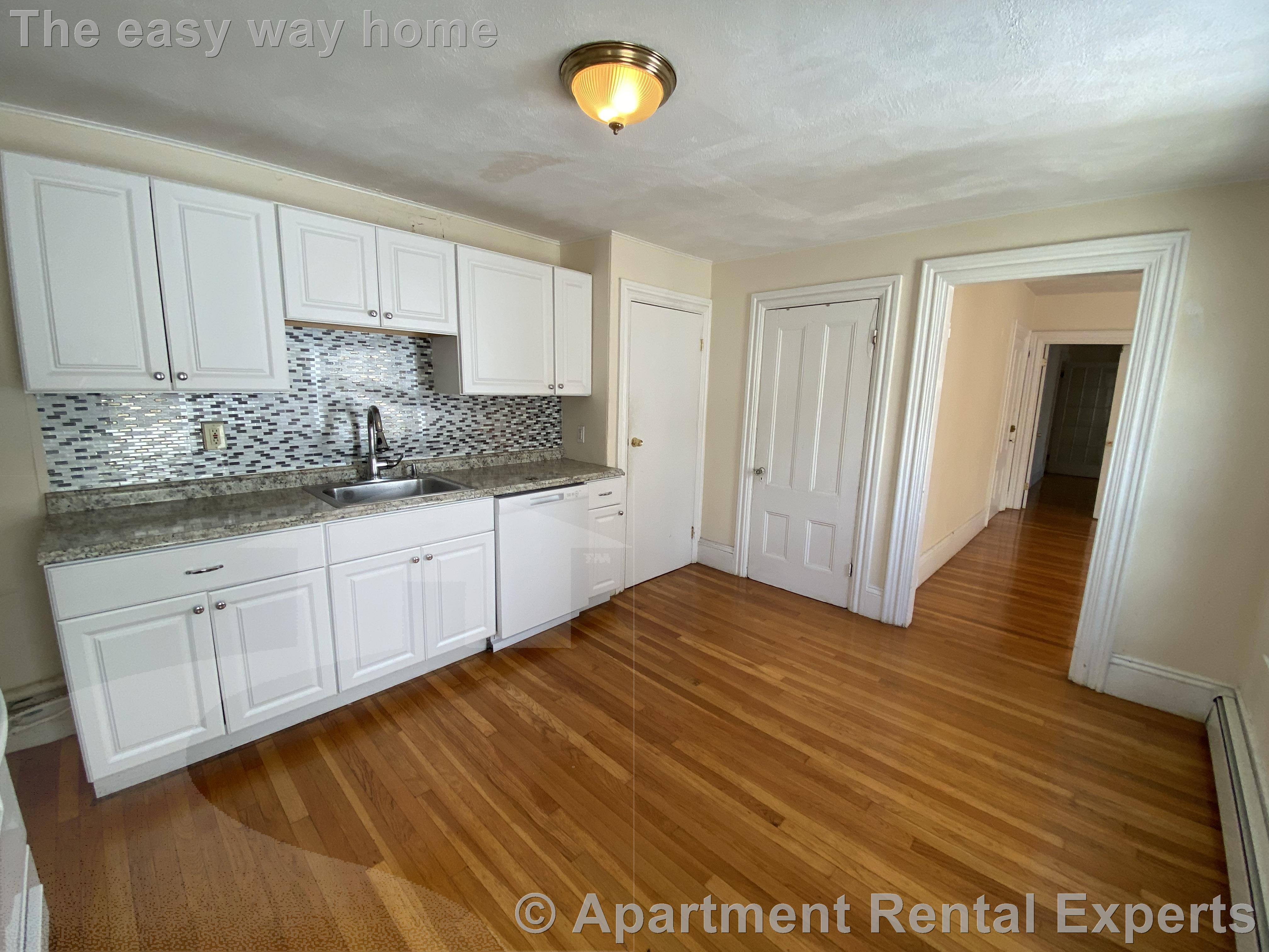 112 Thorndike St, East Cambridge