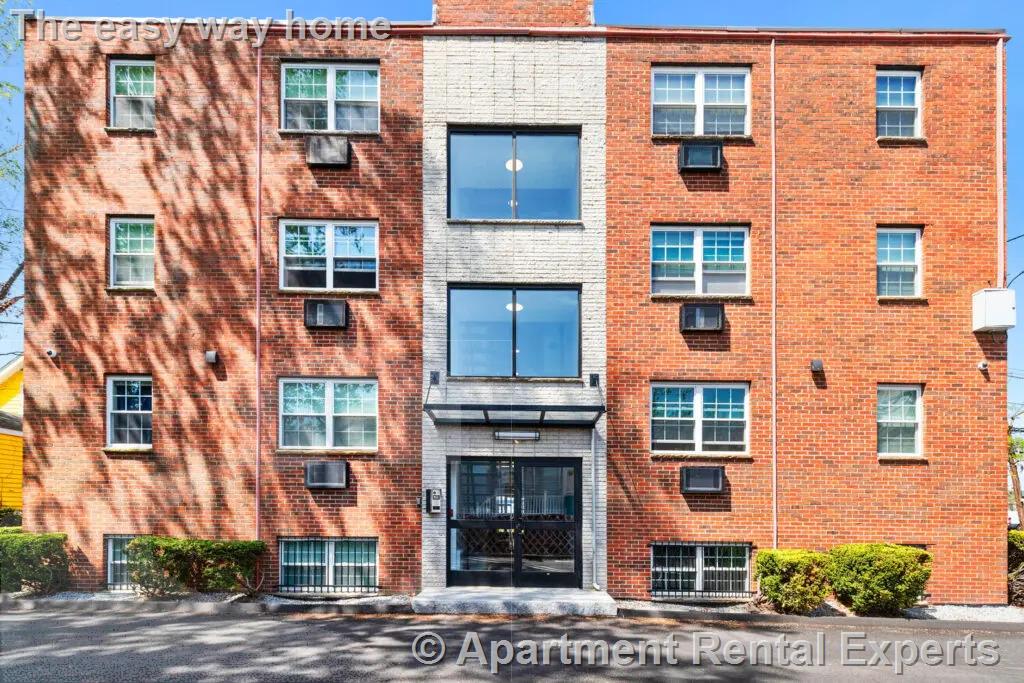 132 Sherman St, North Cambridge