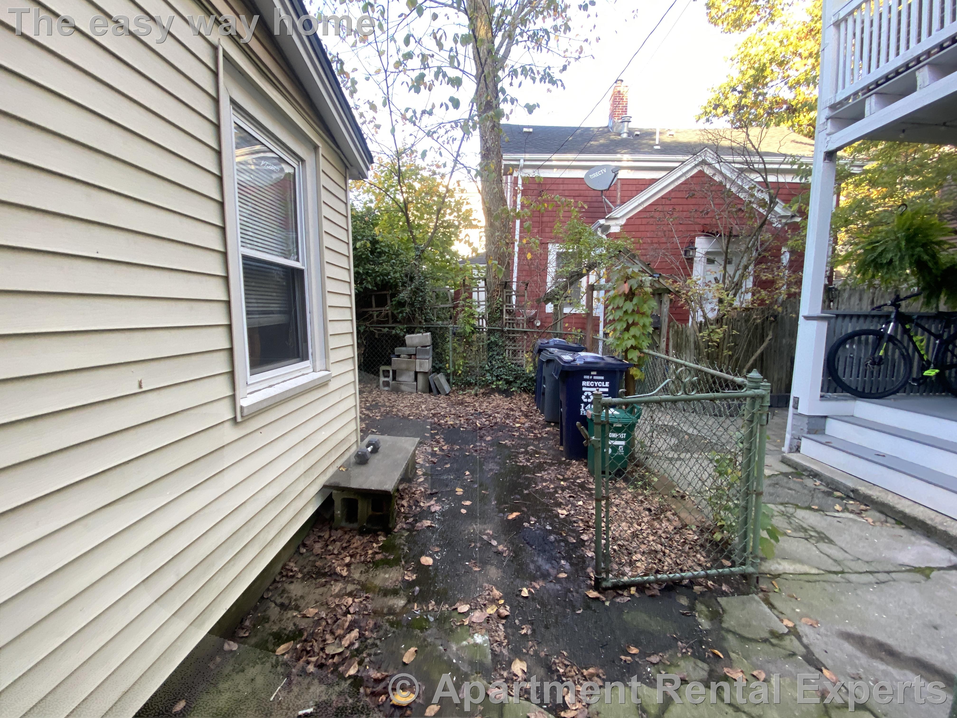 153 Hamilton St, Cambridgeport