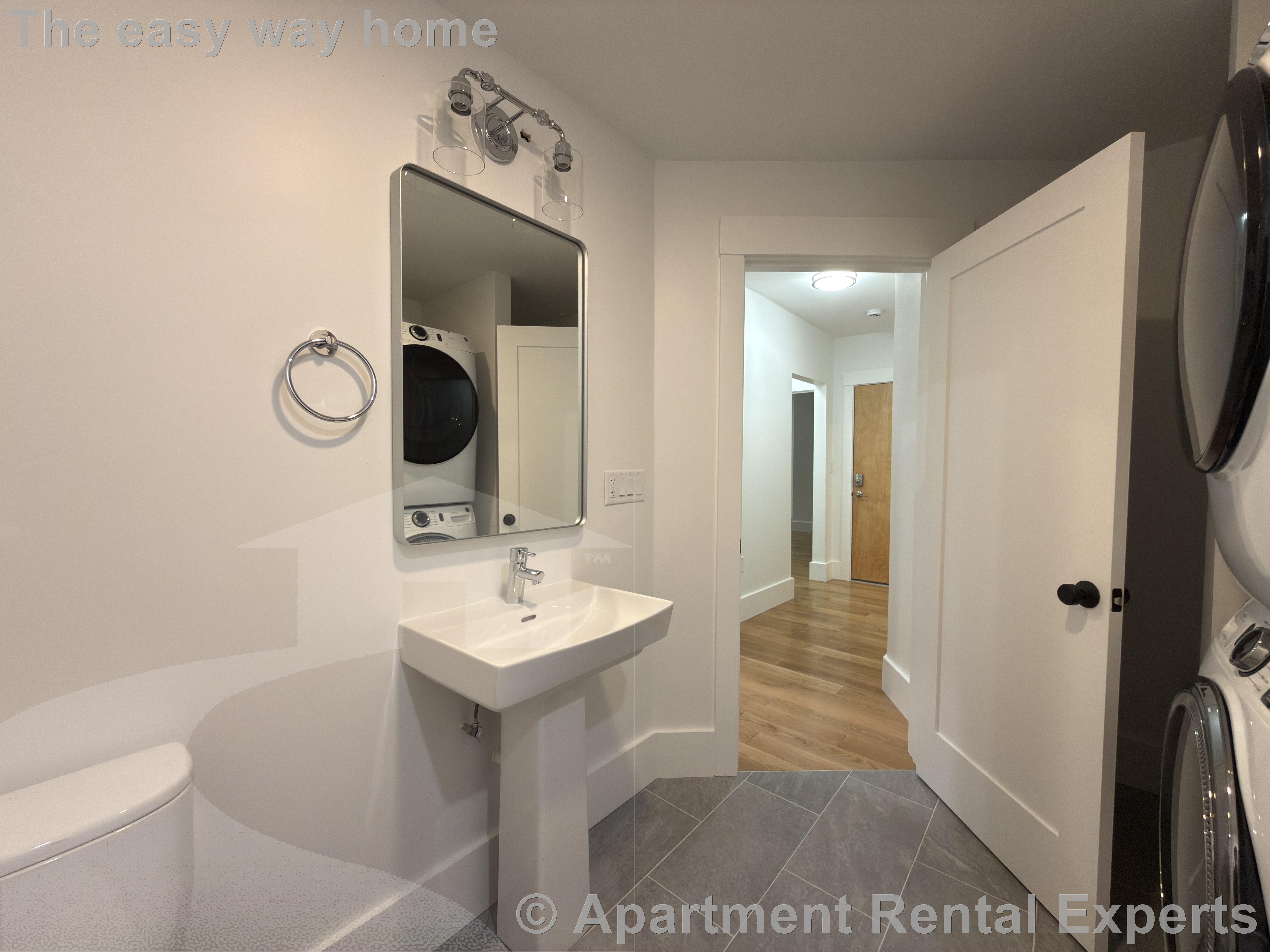 406 Columbia St, Central Square