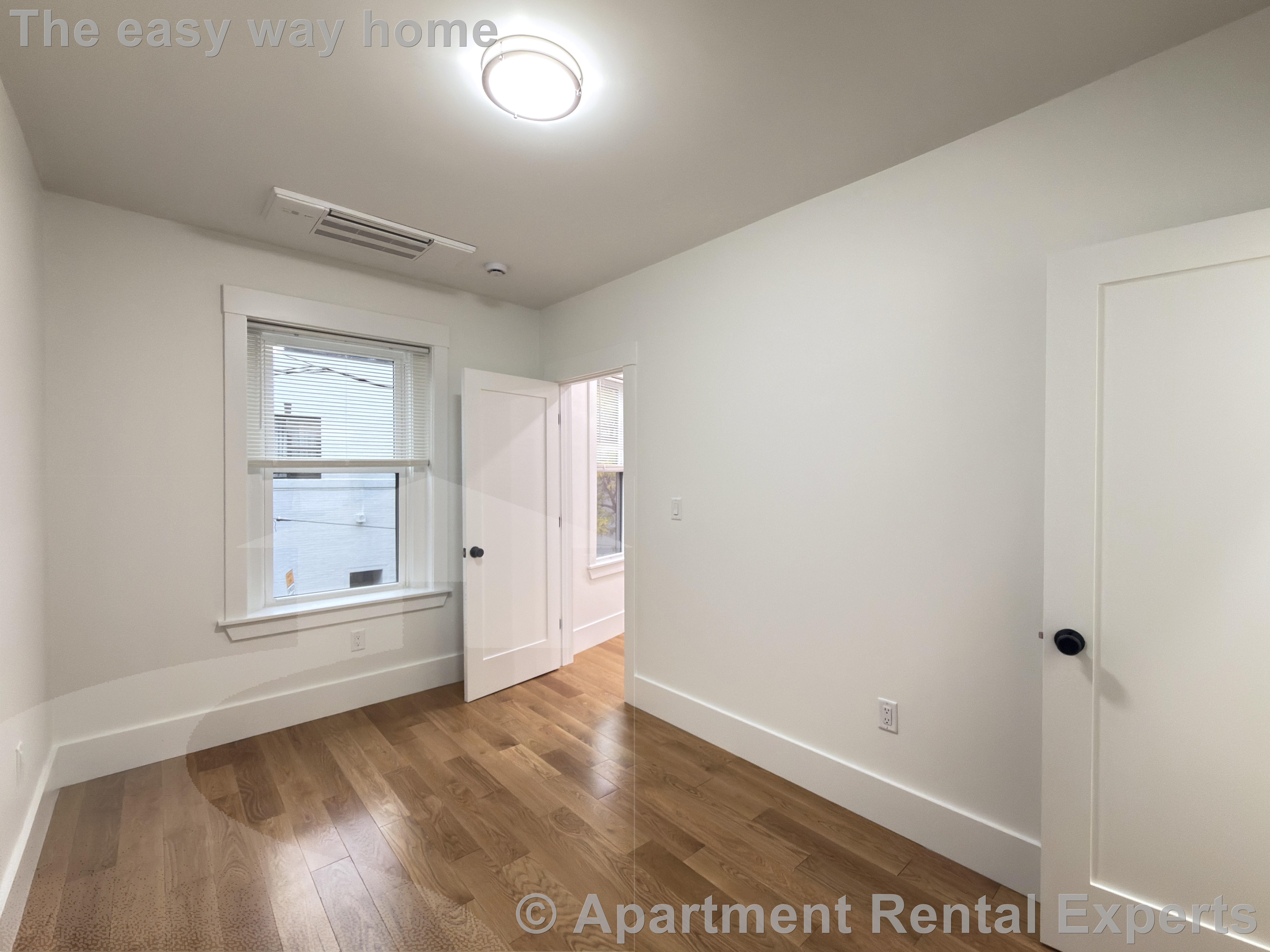 406 Columbia St, Central Square