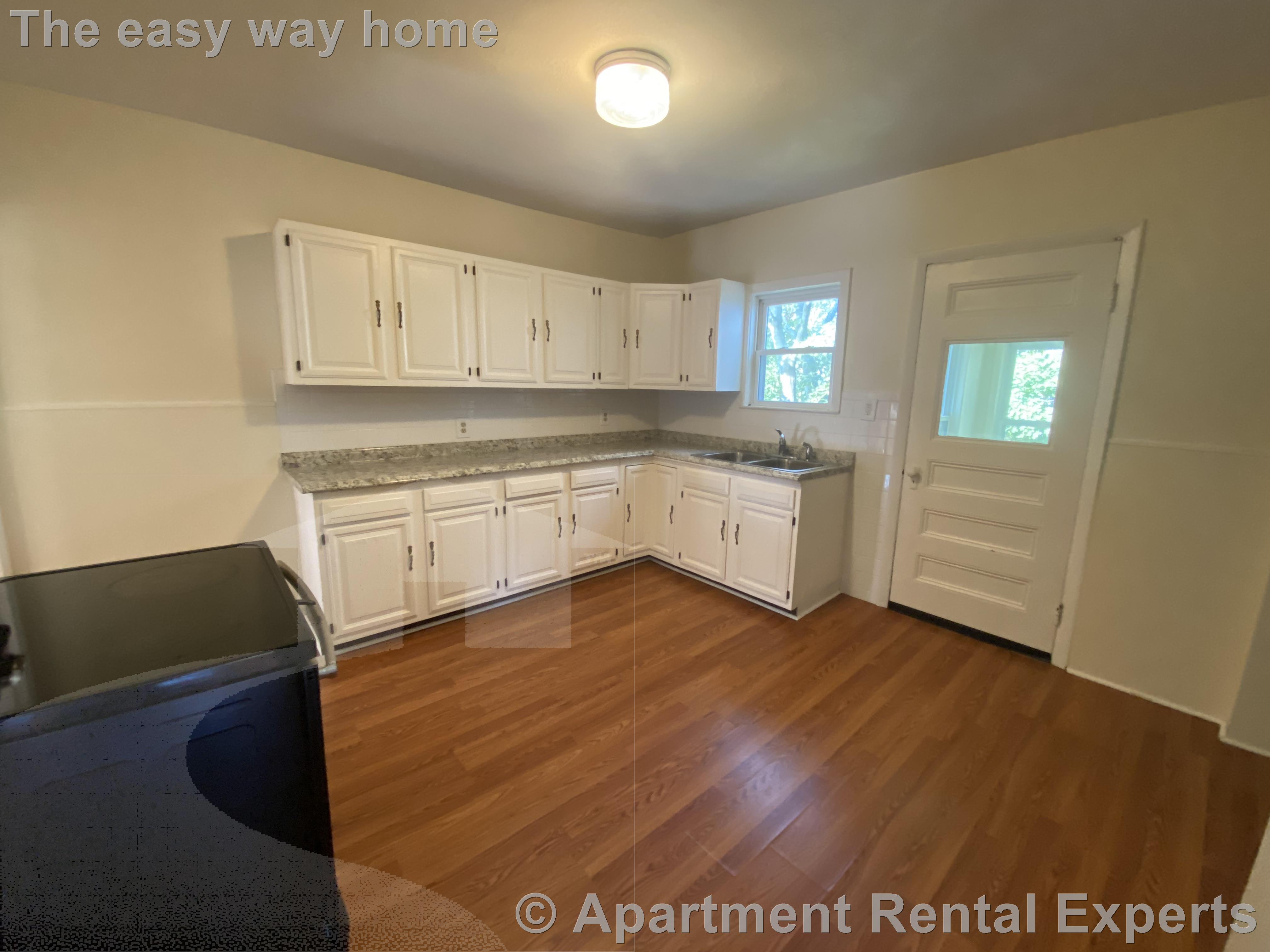 42 Wilson Ave, Waverly