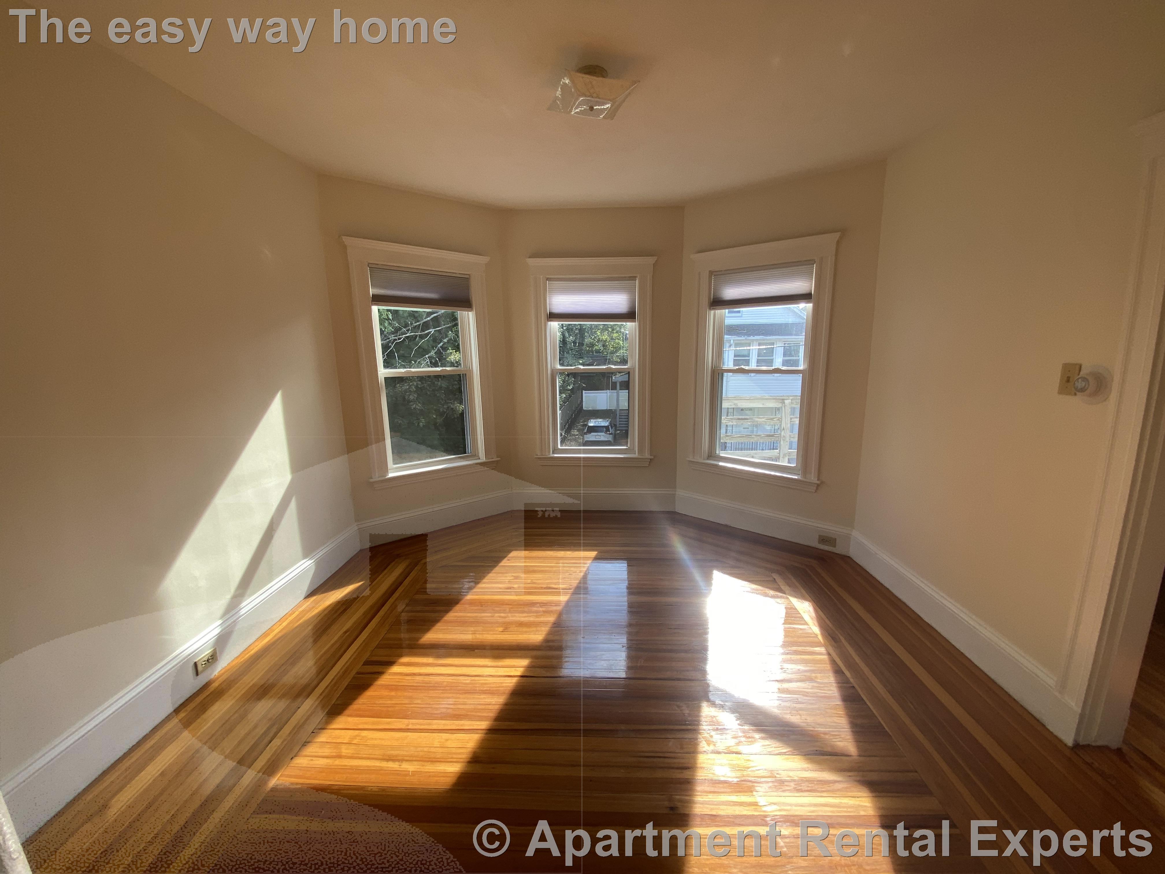 42 Wilson Ave, Waverly