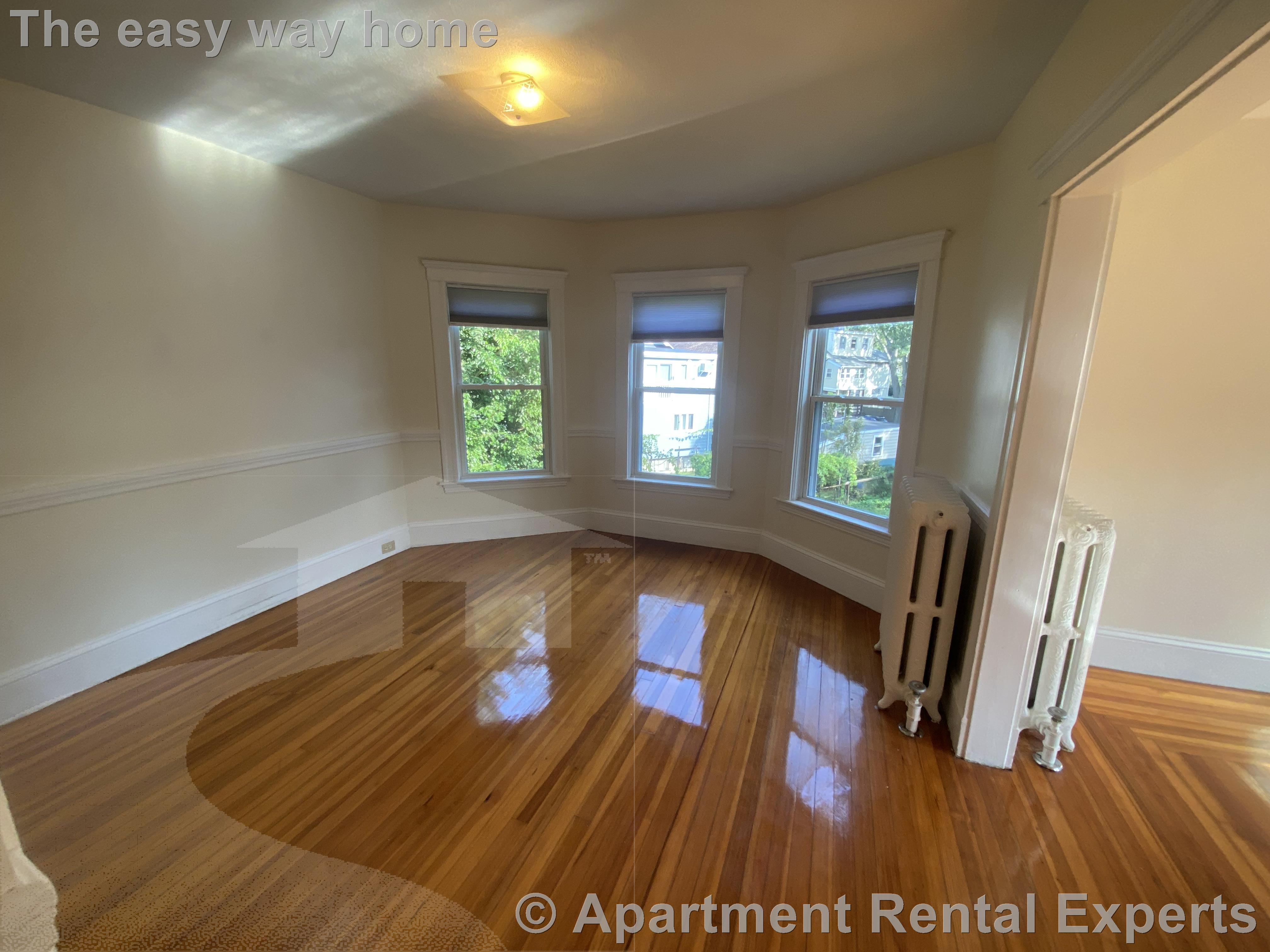 42 Wilson Ave, Waverly