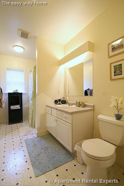 11 Kent Ct, Porter Square