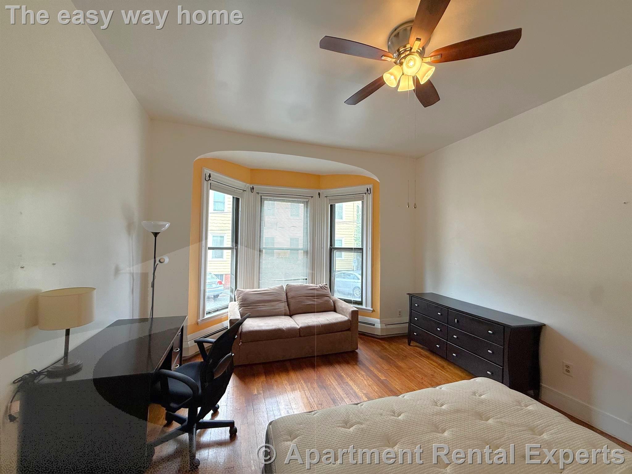 7 Wendell St, Harvard Square