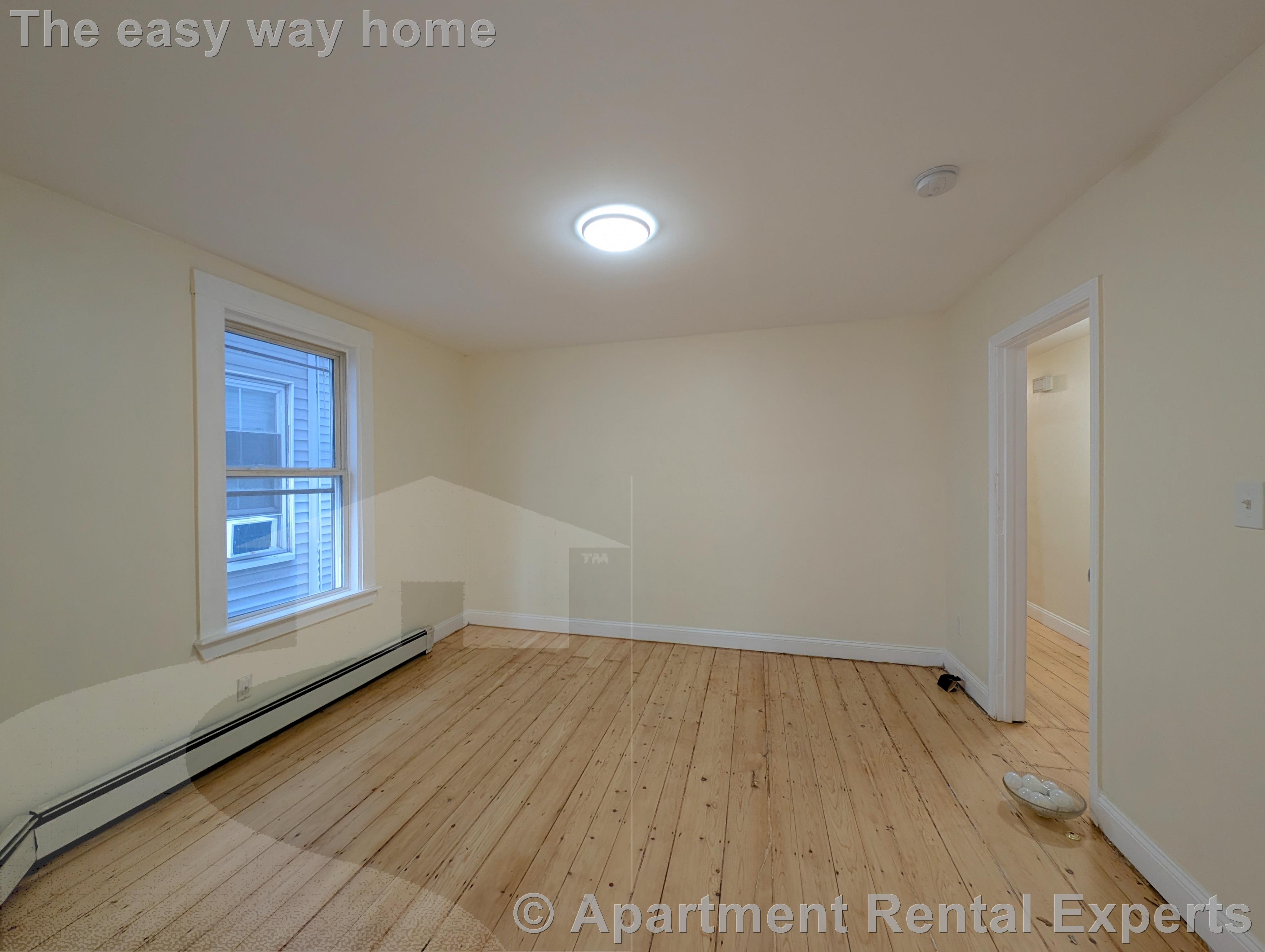 64 Pleasant St, Cambridgeport