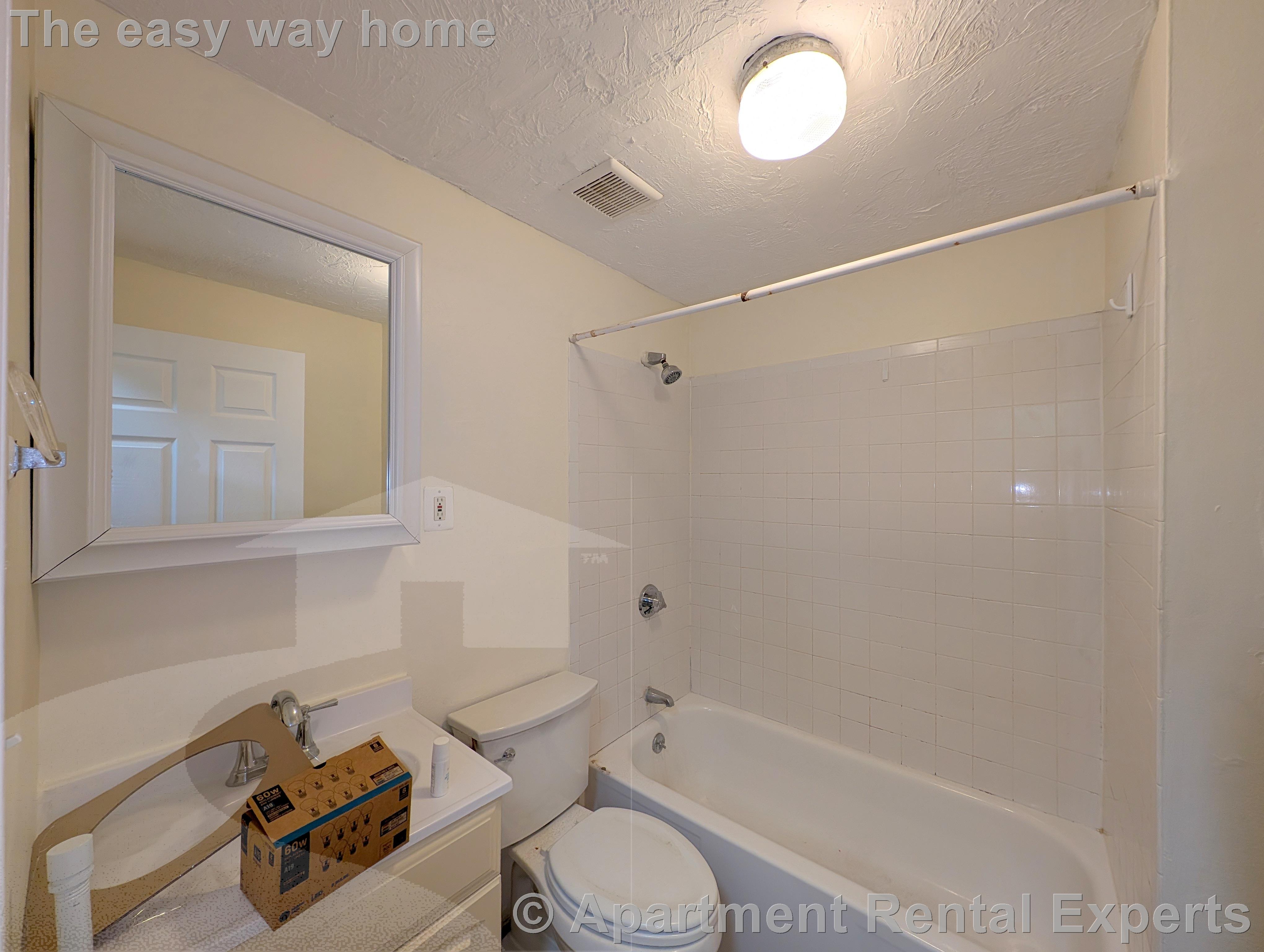 64 Pleasant St, Cambridgeport