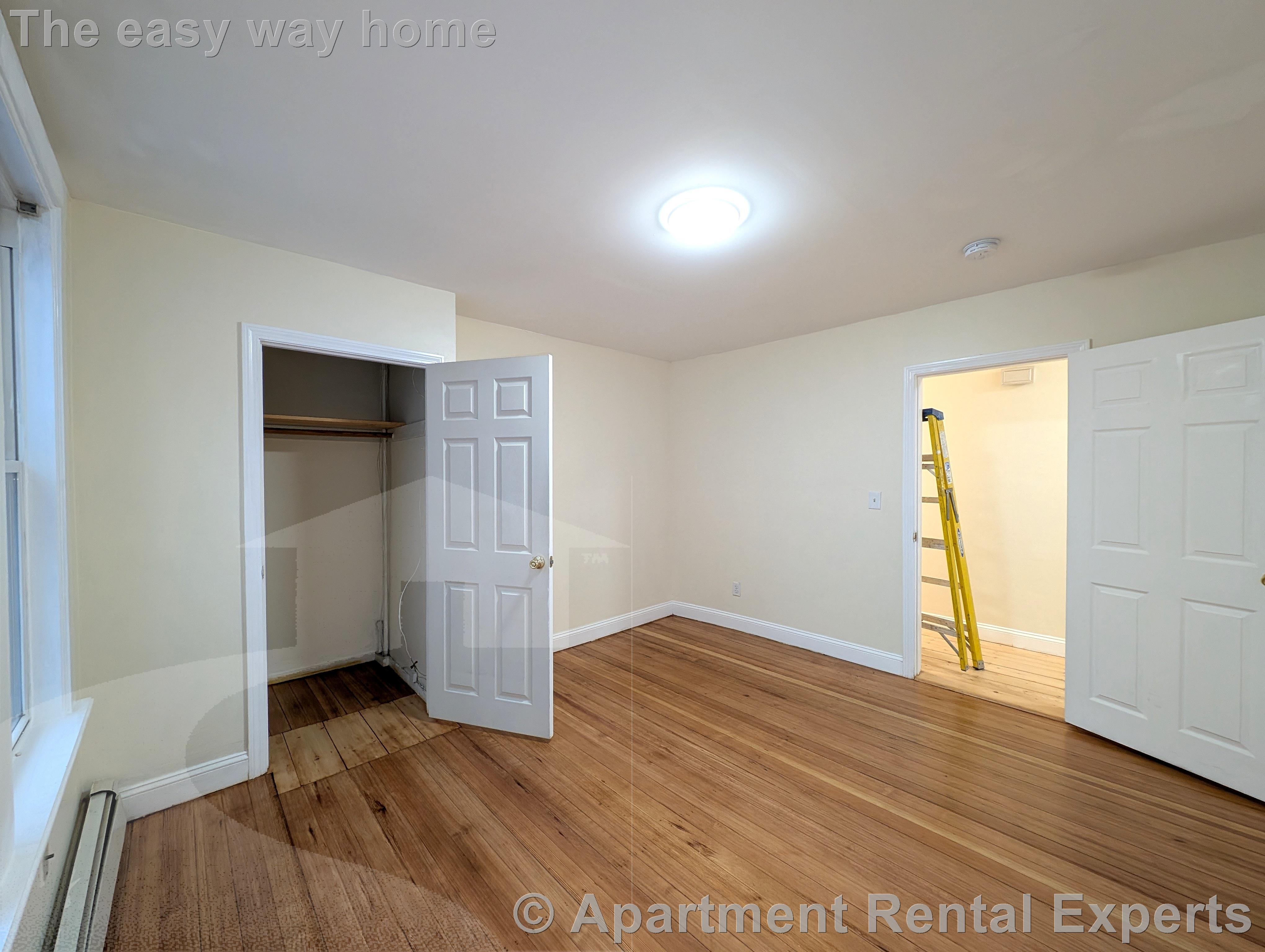64 Pleasant St, Cambridgeport