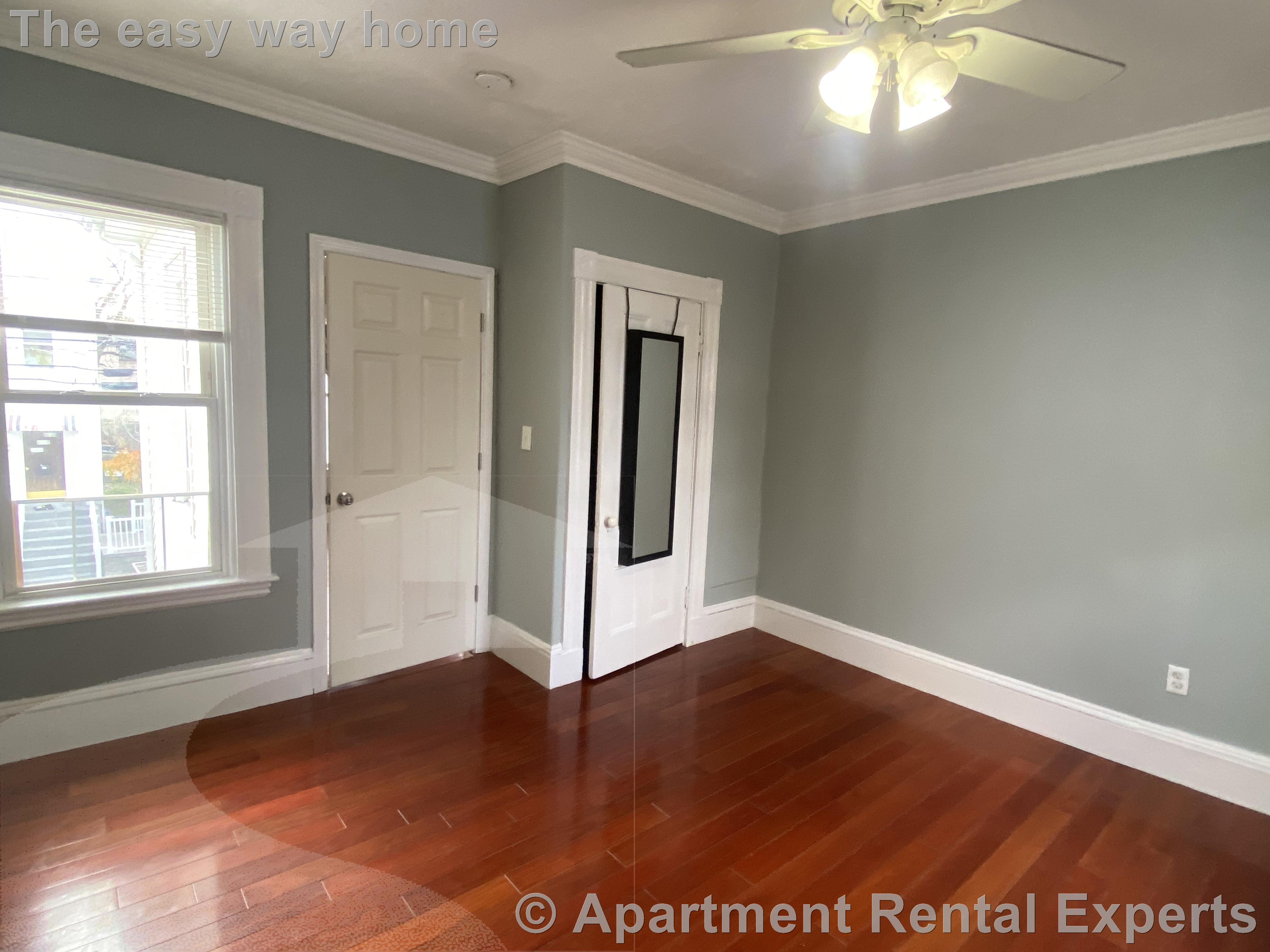 67 Flint St, East Somerville