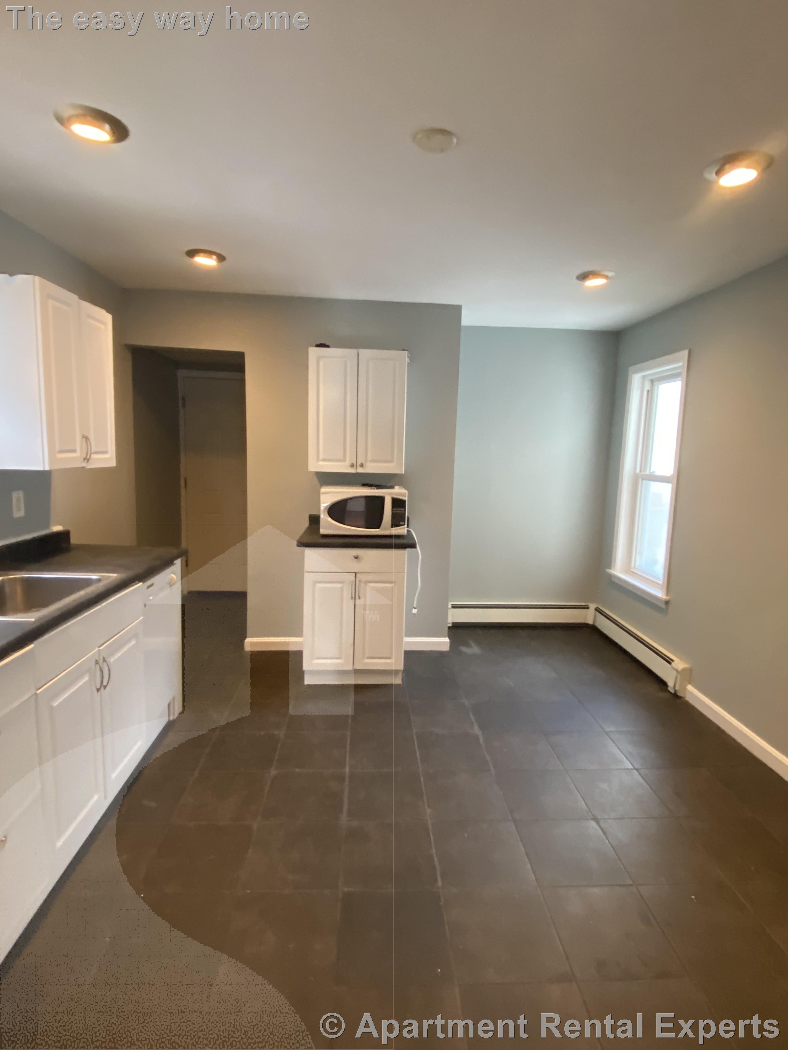 67 Flint St, East Somerville