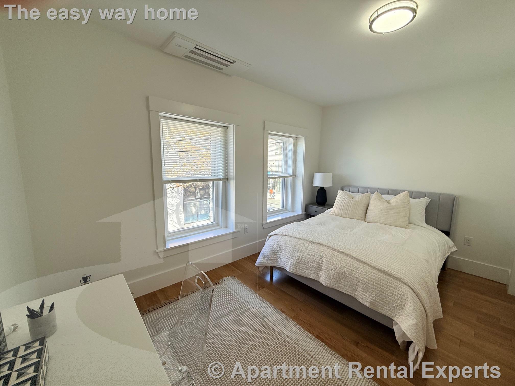 406 Columbia St, Central Square