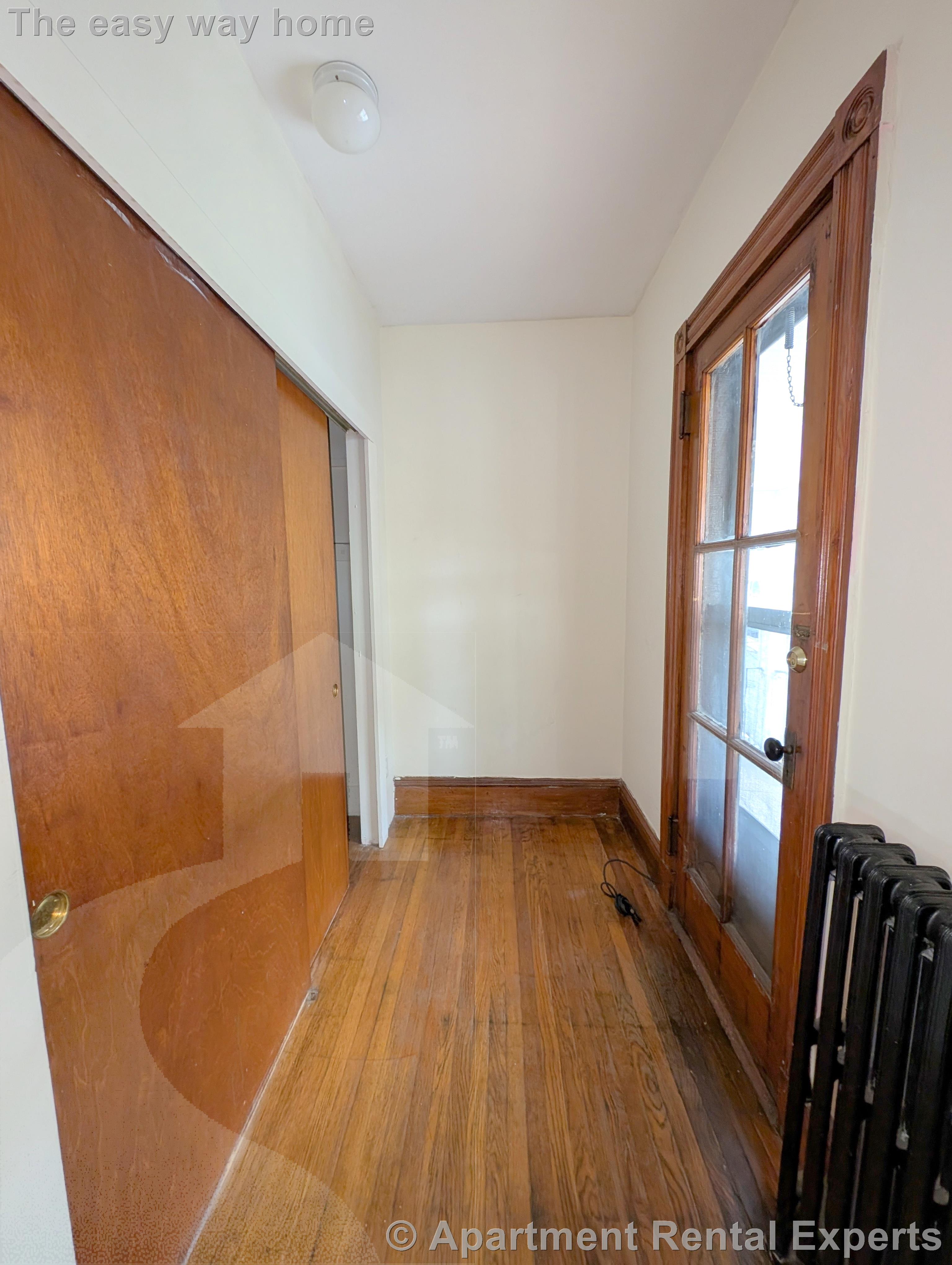 102 Sycamore St, Winter Hill