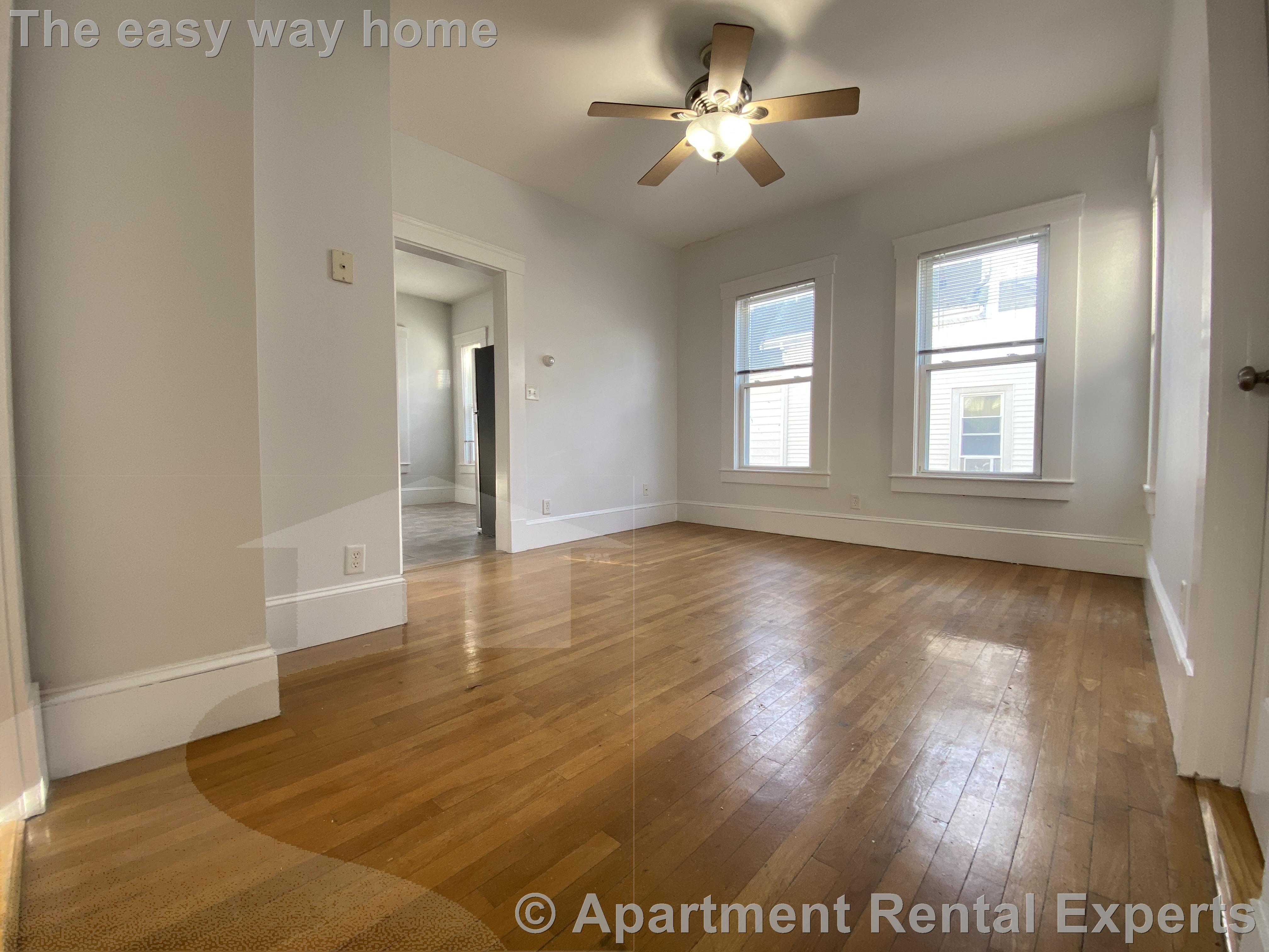 21 Mt Vernon Park, Malden Center