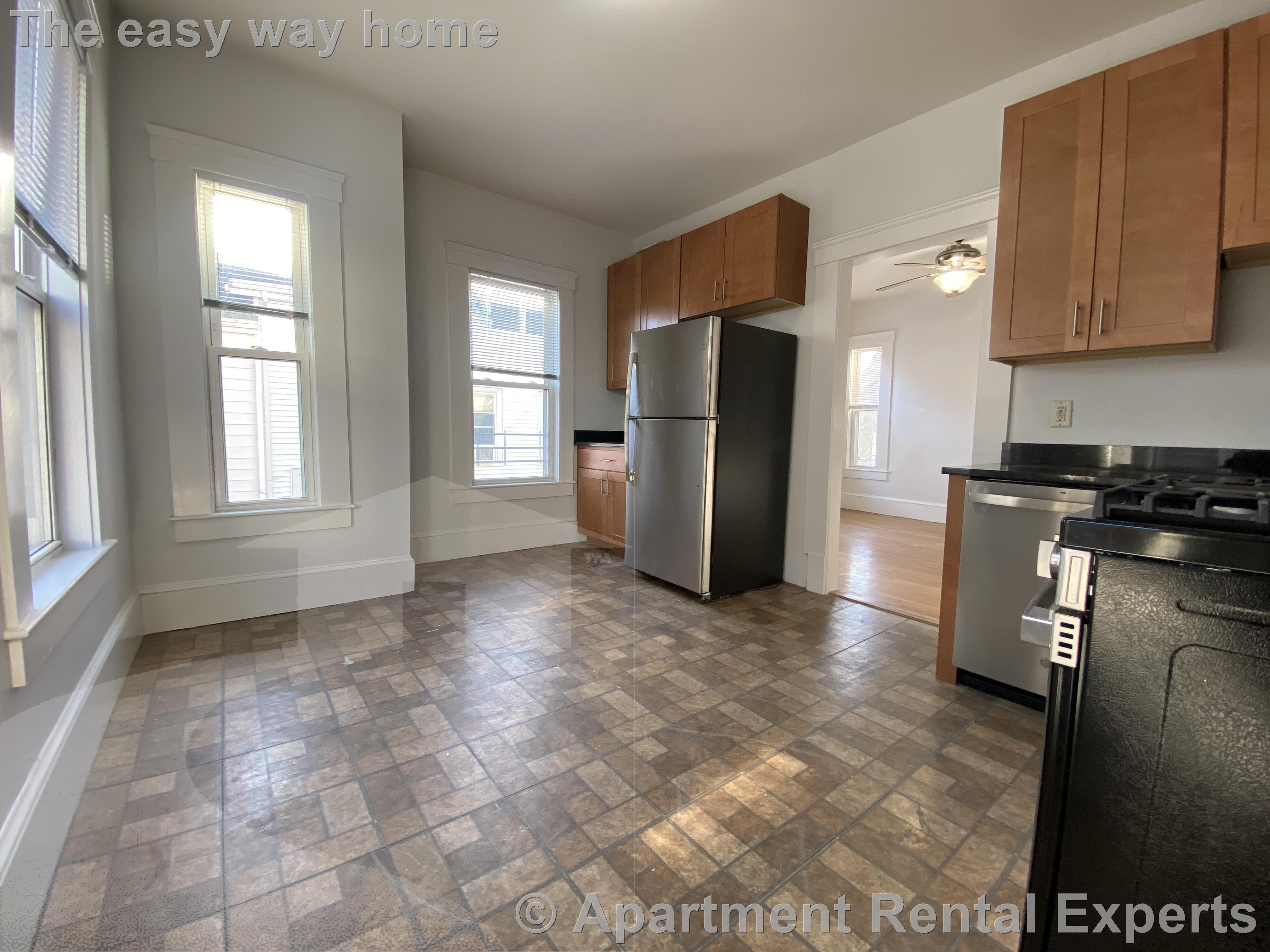 21 Mt Vernon Park, Malden Center