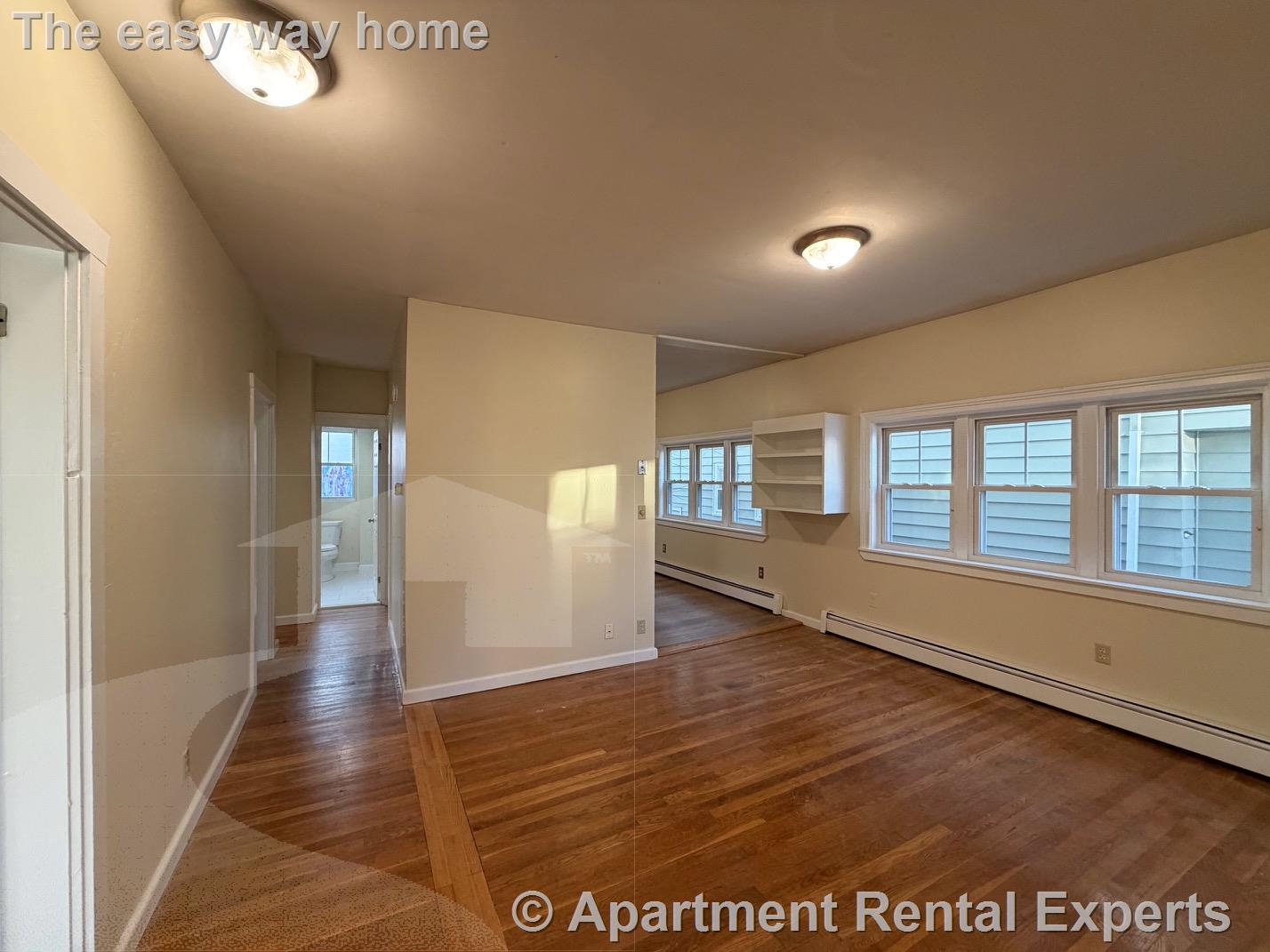 71 Winchester St, Ball Square