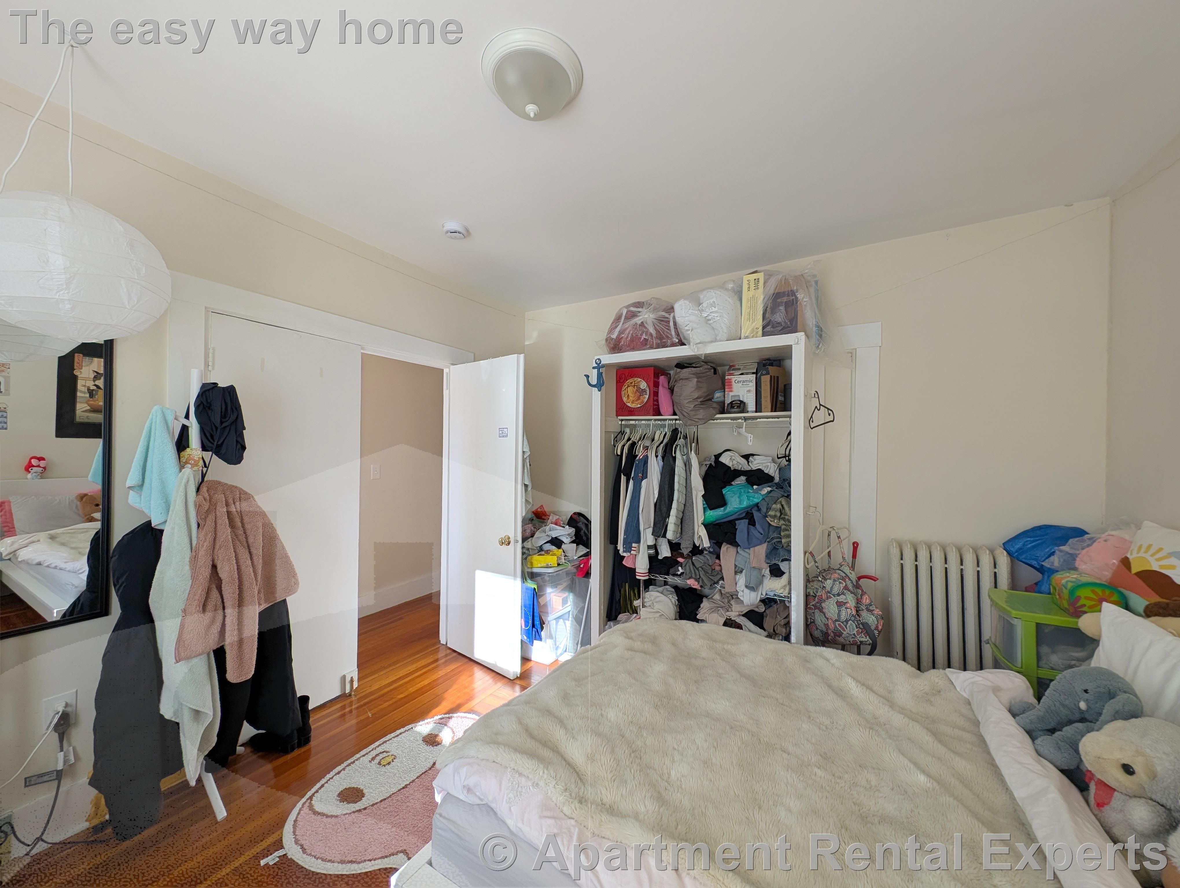 300 Boston Ave, Tufts