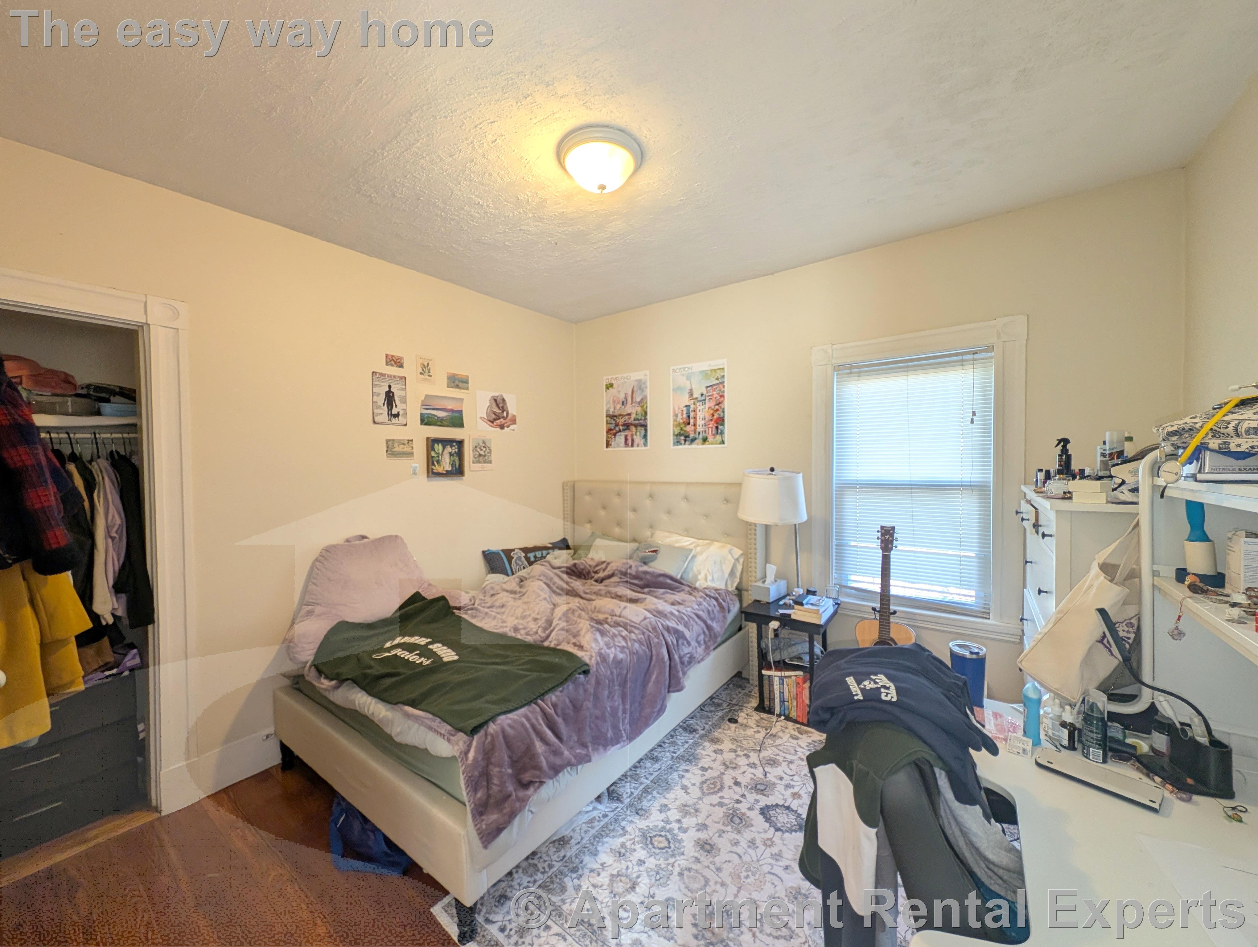 300 Boston Ave, Tufts